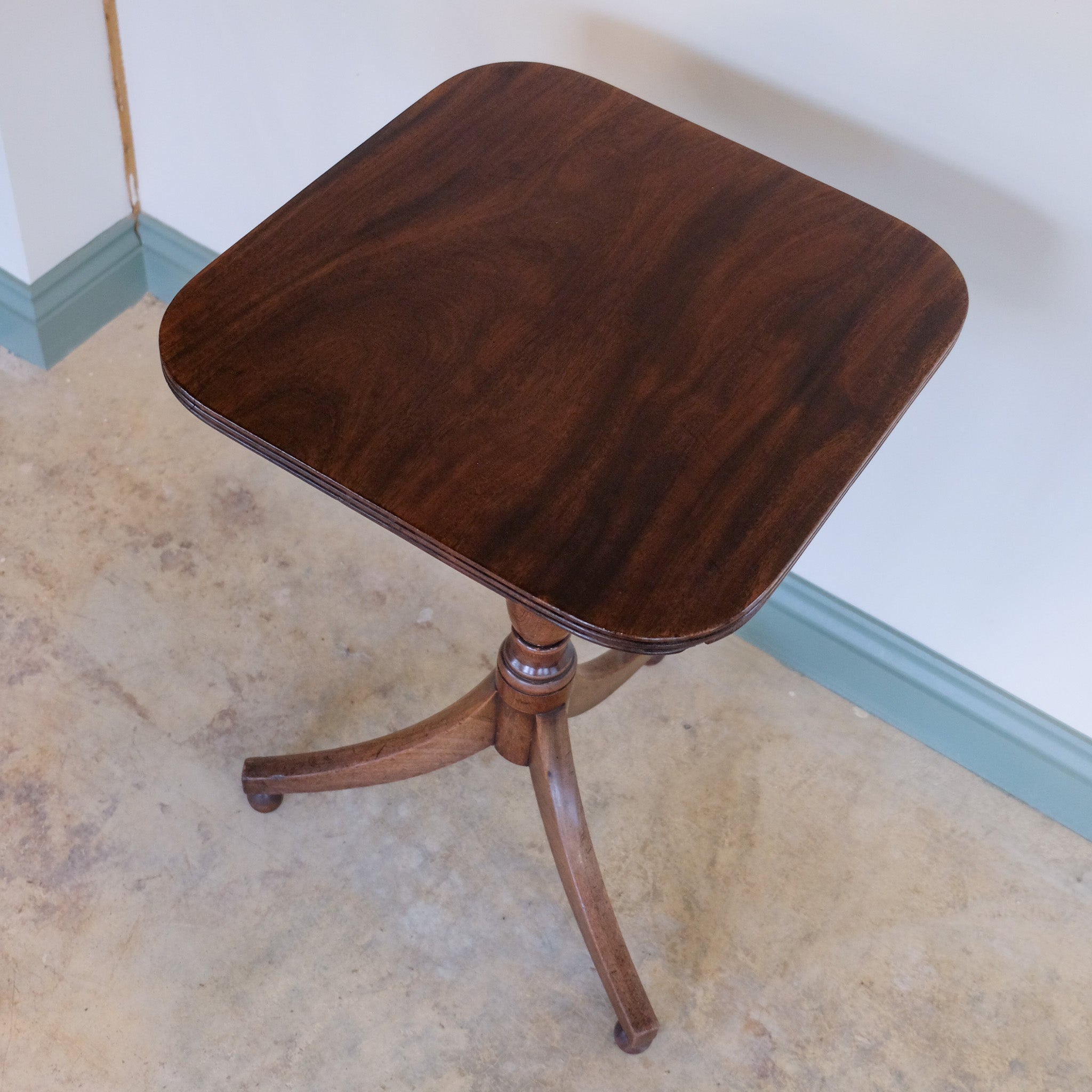 Square topped Regency mahogany tripod side table