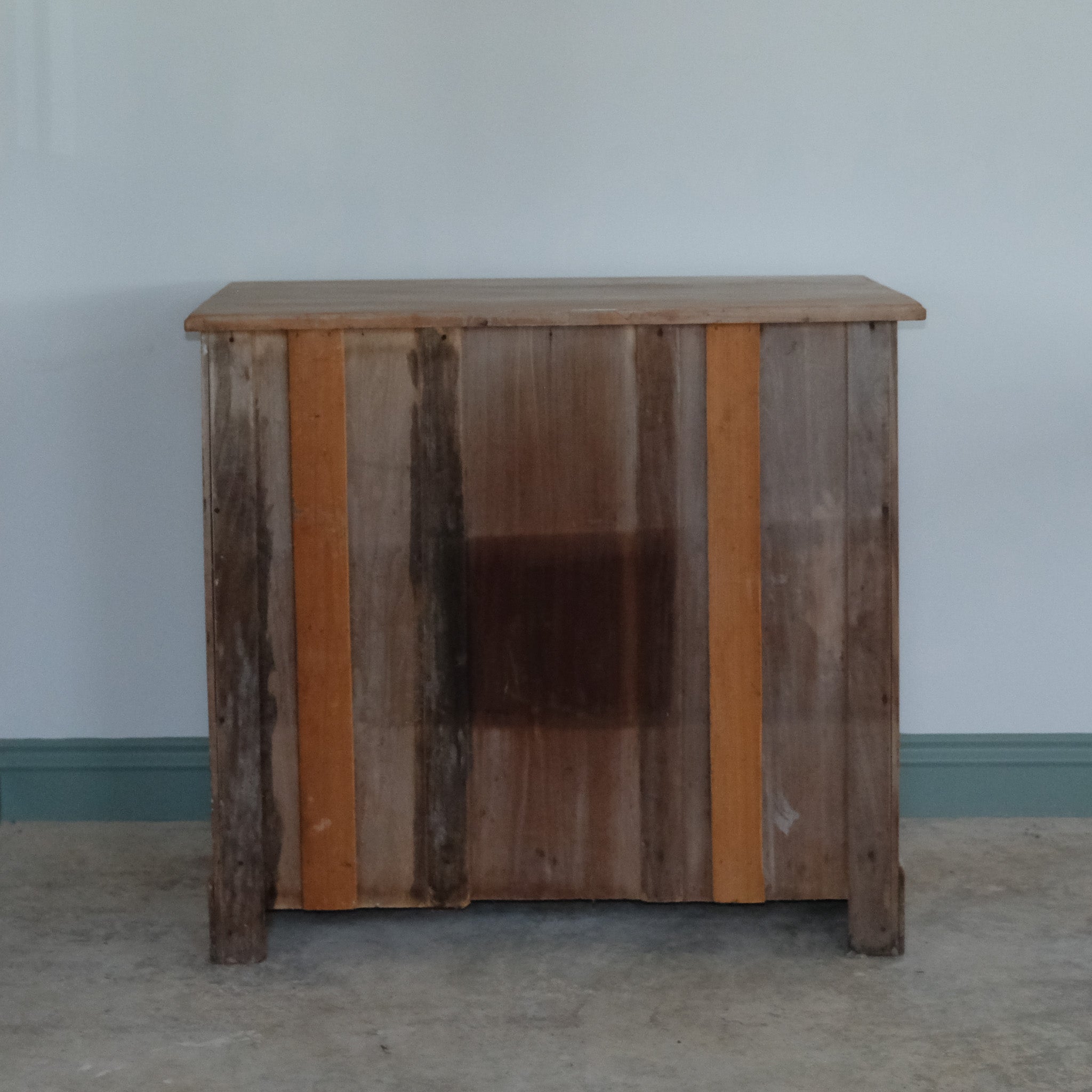 EDWARDIAN PINE CHEST OF DRAWERS