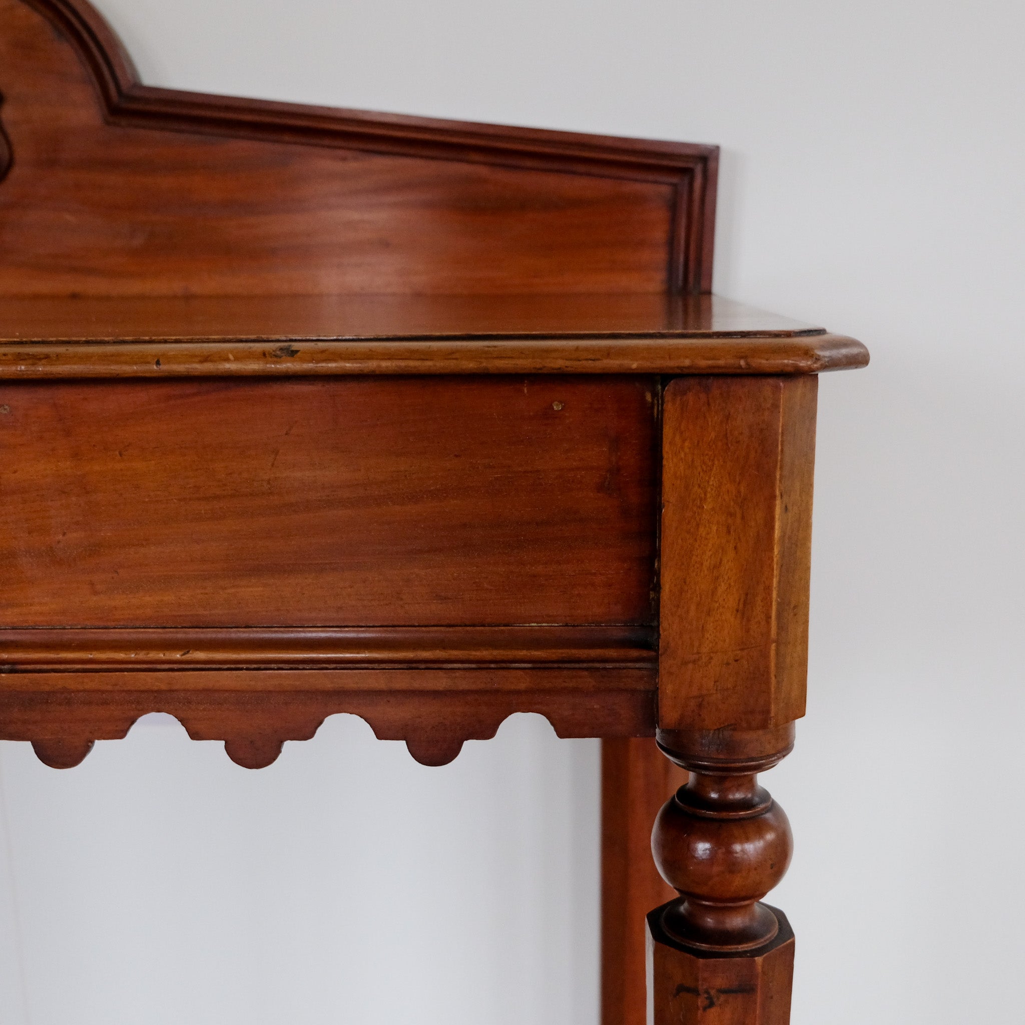 VICTORIAN MAHOGANY HALL TABLE