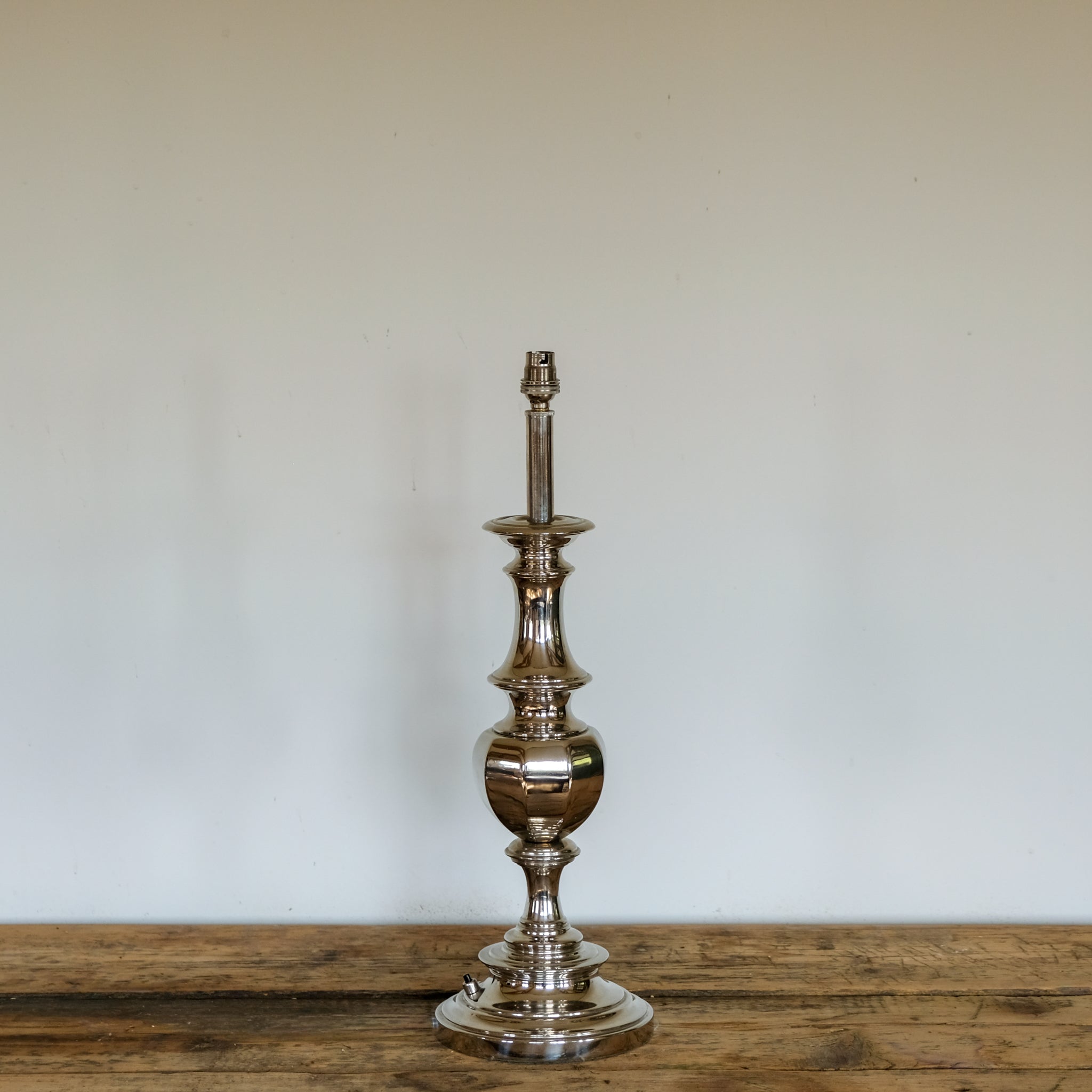 1930's ART DECO STYLE NICKEL PLATED LAMP