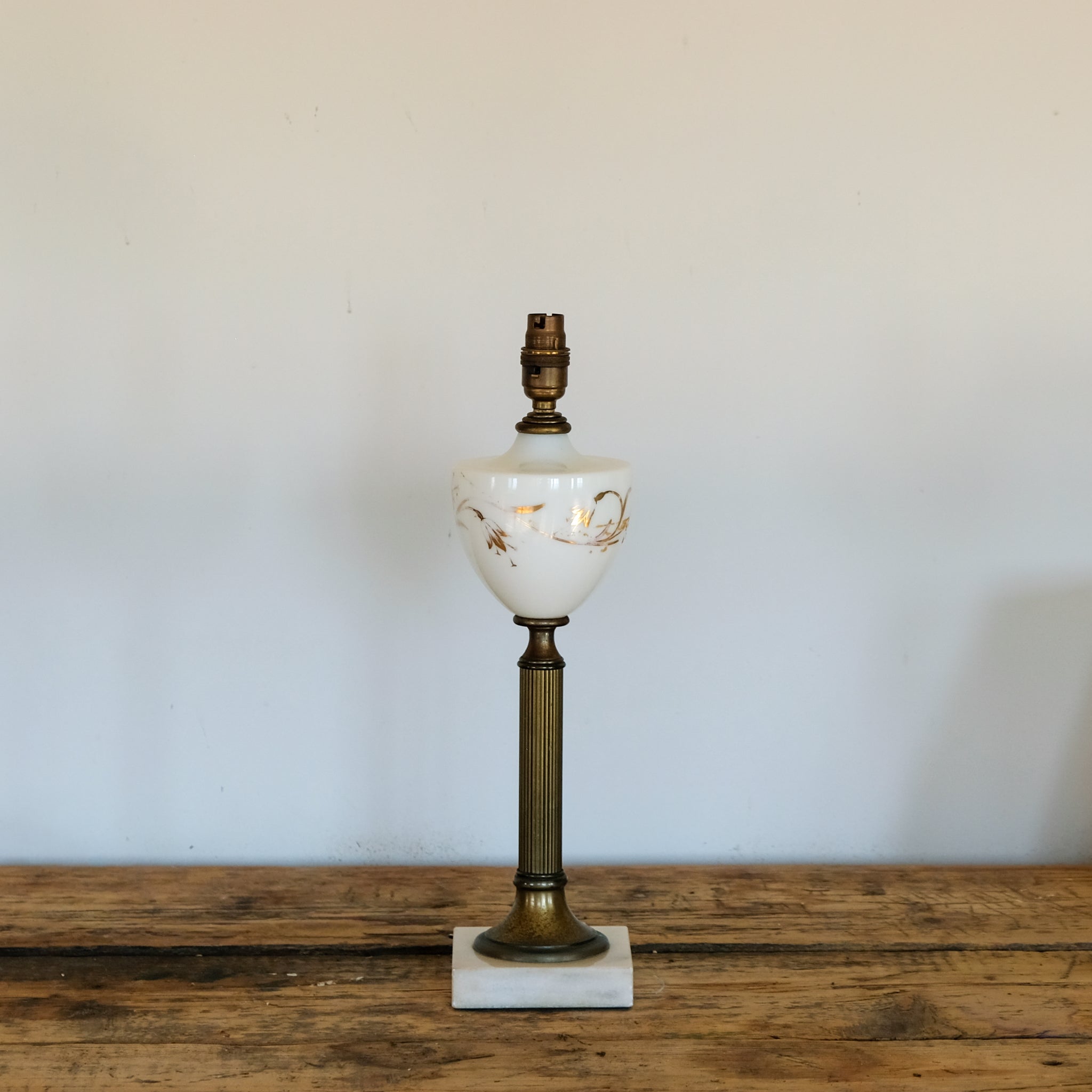 Elegant Brass Table Lamp with Reeded Brass Column