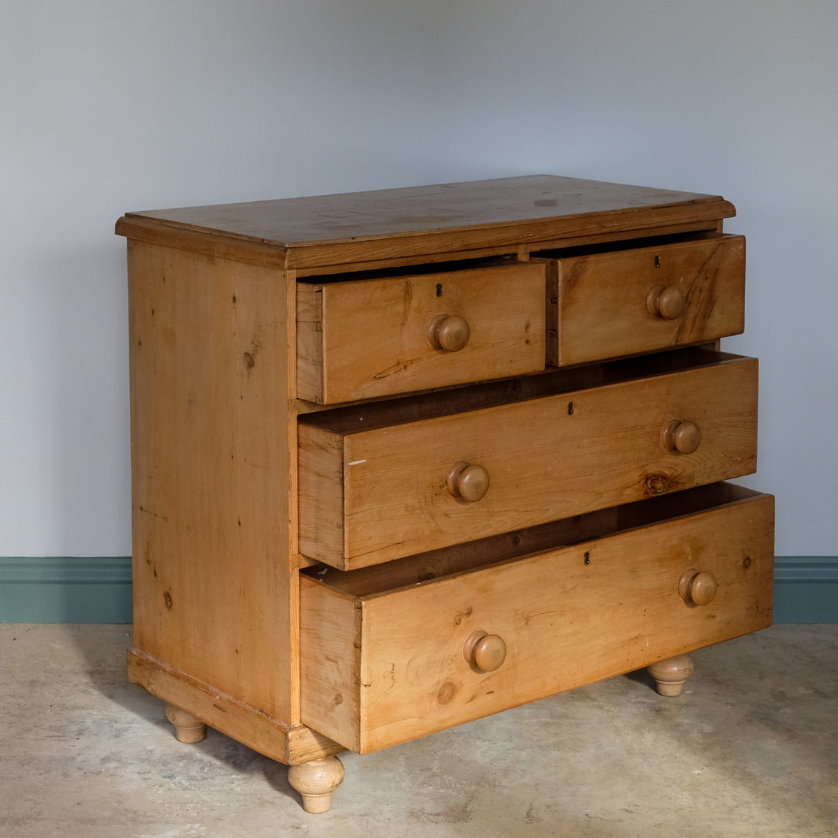 Victorian Pine Chest of Drawers