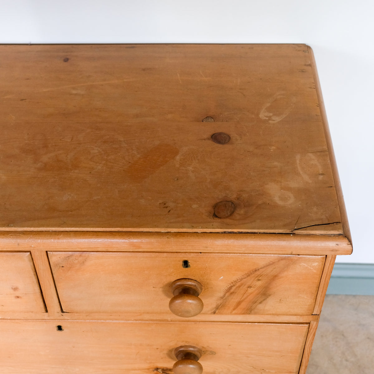 Victorian Pine Chest of Drawers