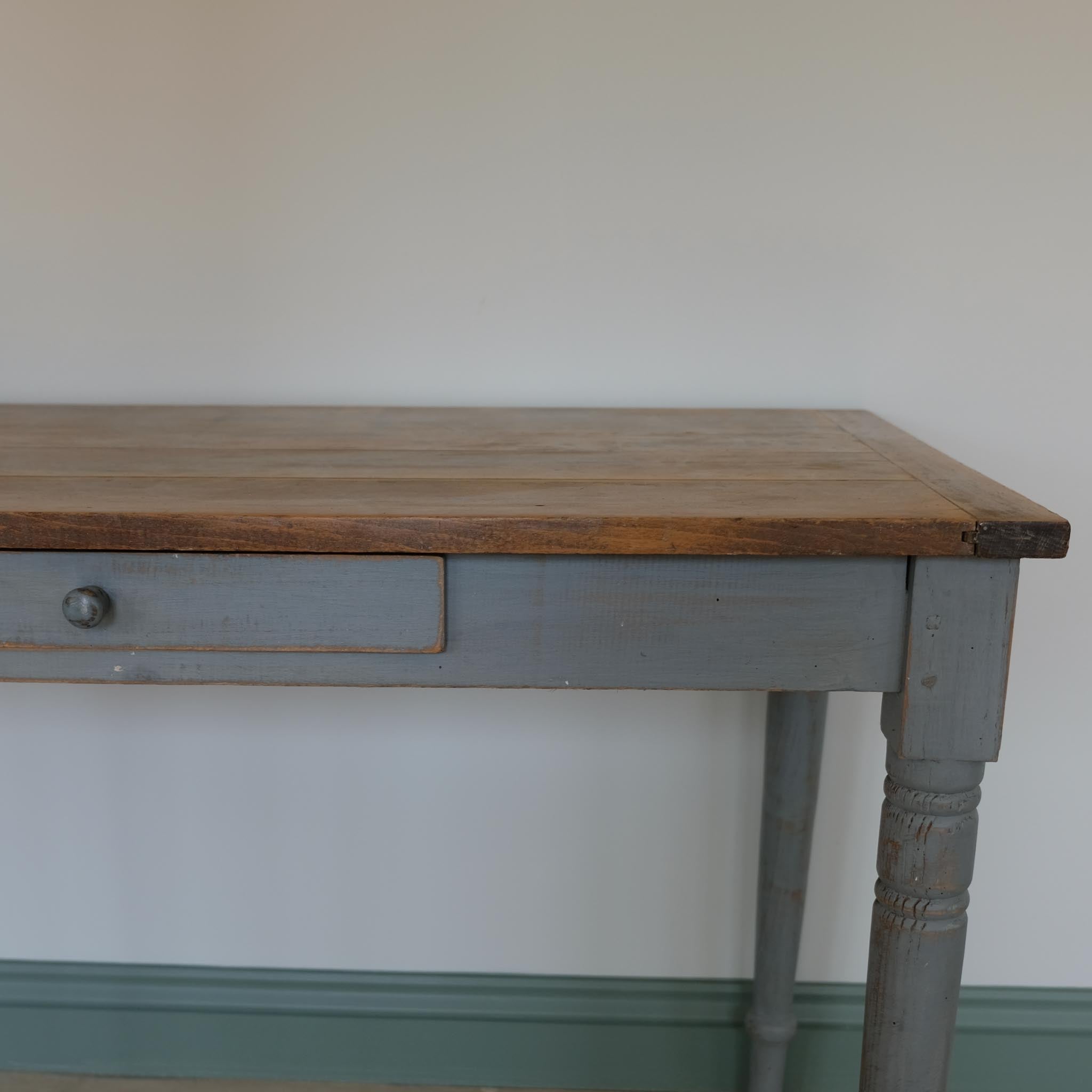 EDWARDIAN PAINTED DESK / DRESSING TABLE / KITCHEN PREP TABLE
