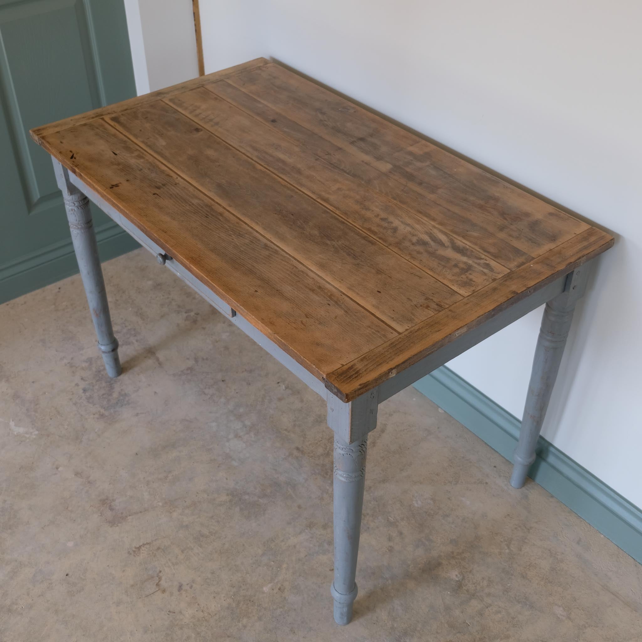 EDWARDIAN PAINTED DESK / DRESSING TABLE / KITCHEN PREP TABLE