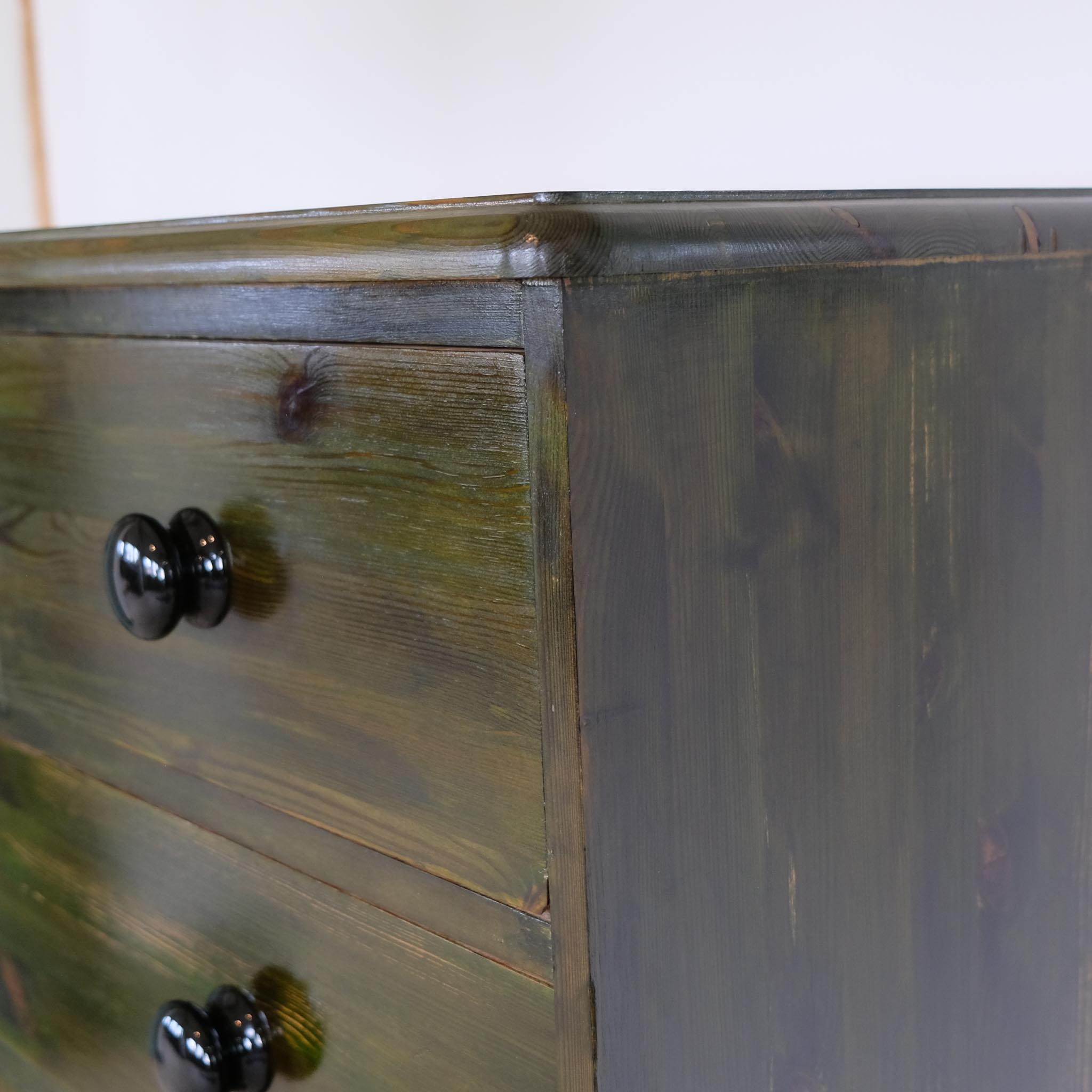 GREEN PINE CHEST OF DRAWERS