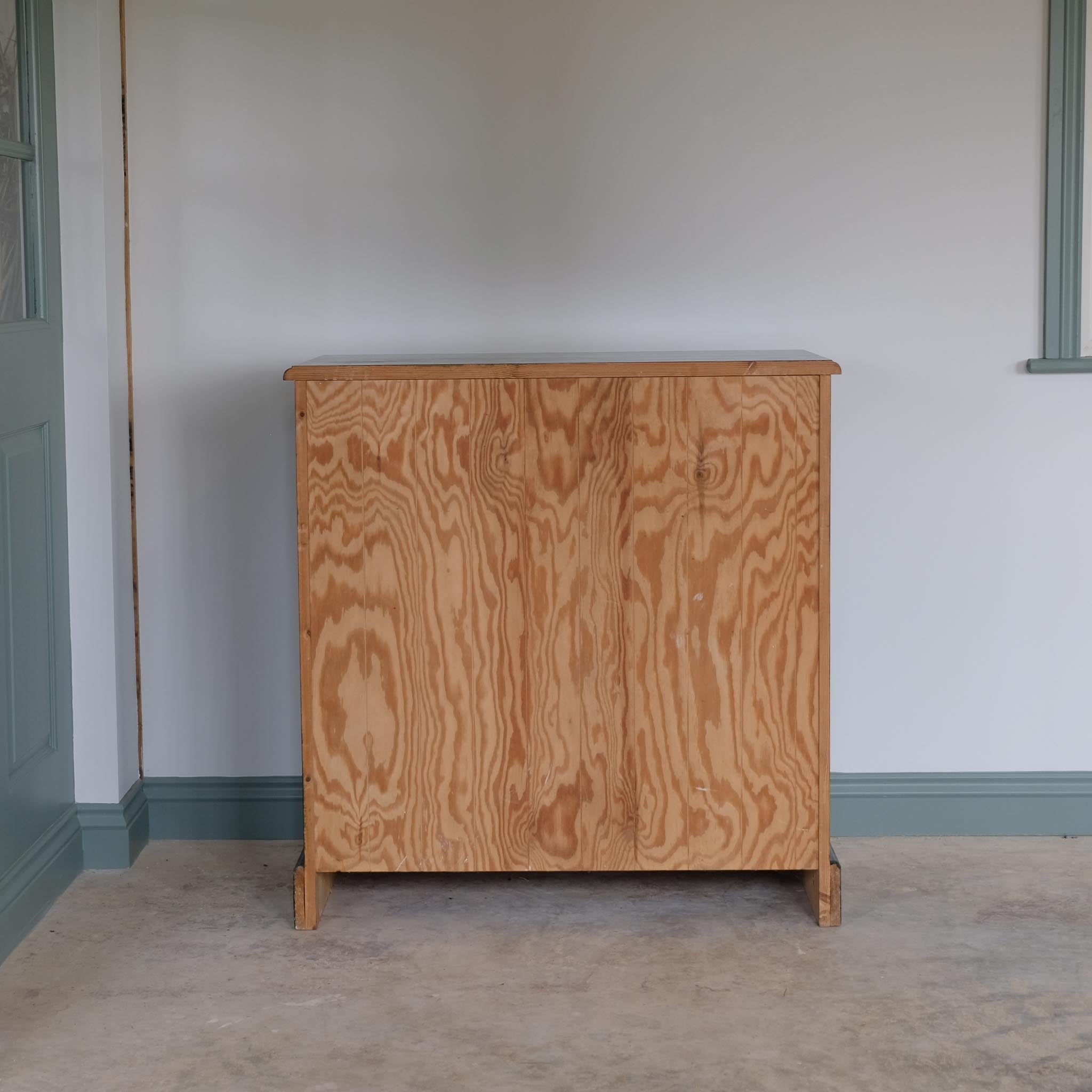 GREEN PINE CHEST OF DRAWERS