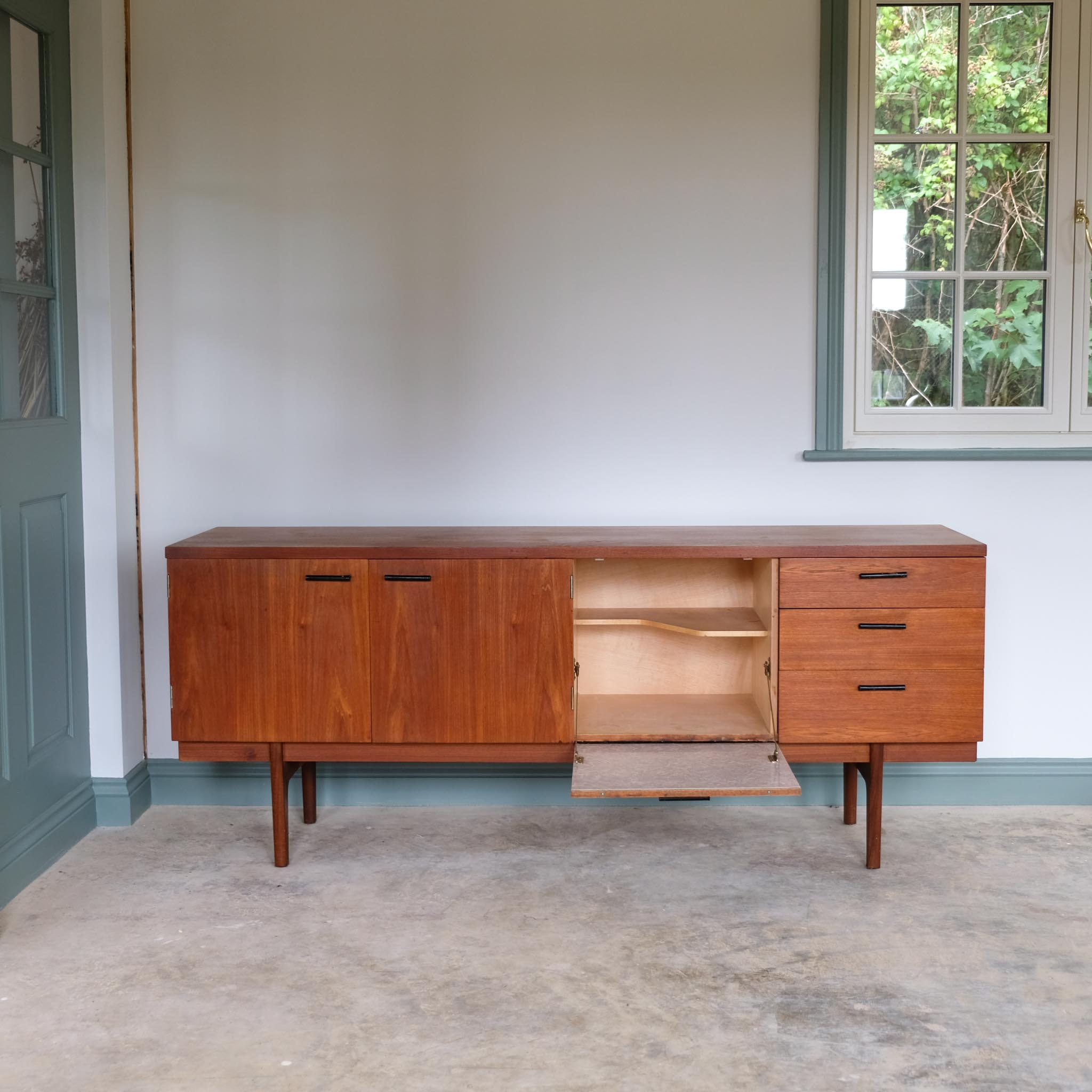 MIDCENTURY SIDEBOARD BY GUNTHER HOFFSTEAD FOR UNIFLEX