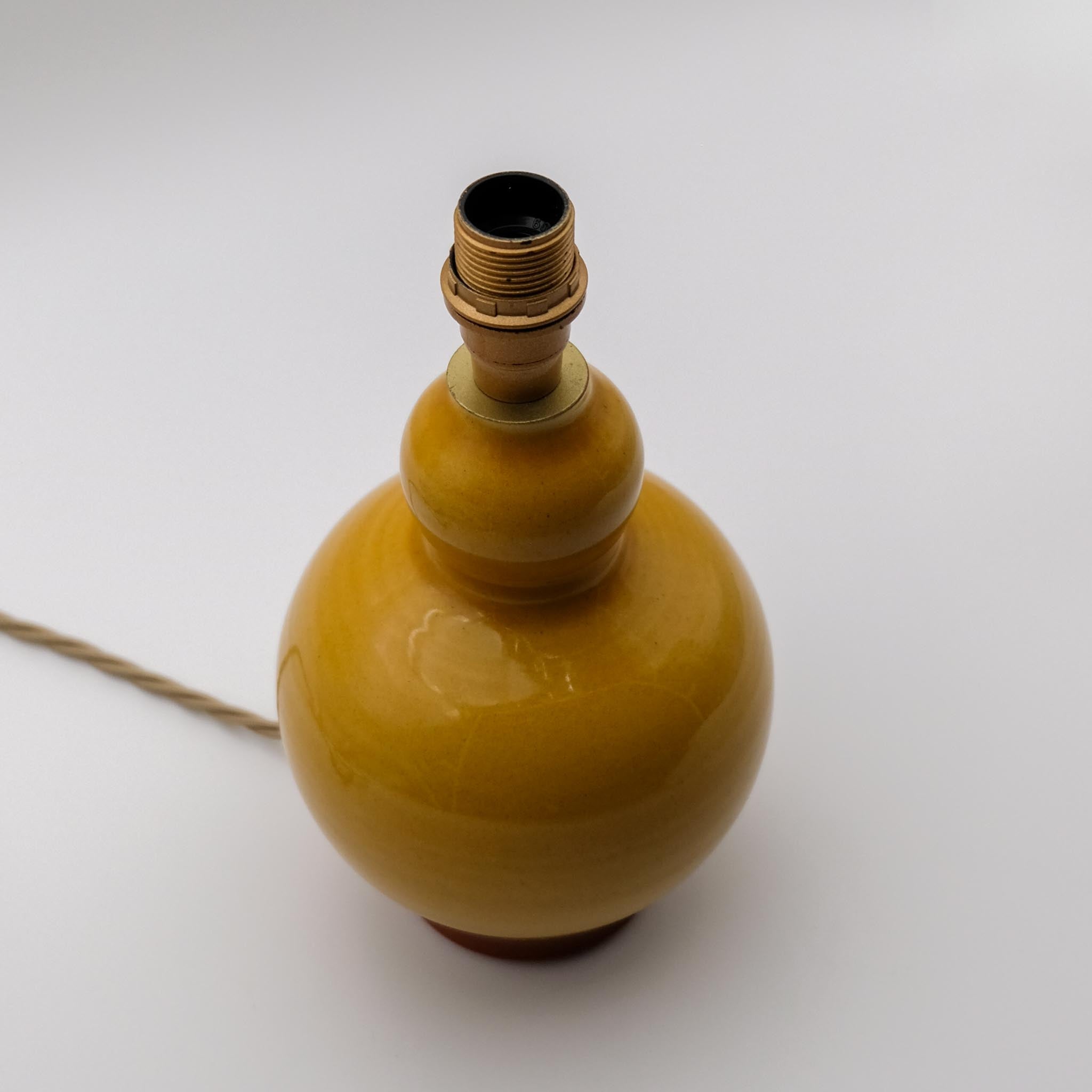 MUSTARD TABLE LAMP