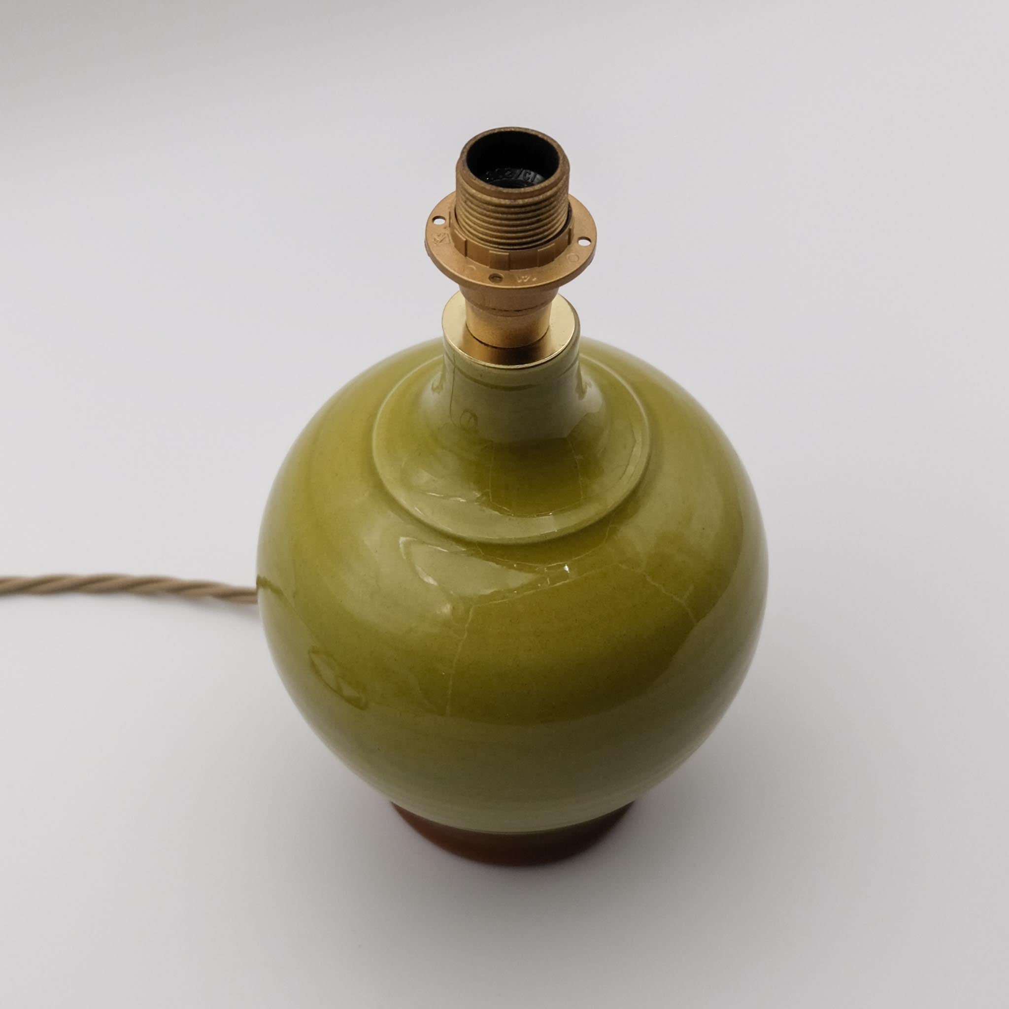 OLIVE TABLE LAMP