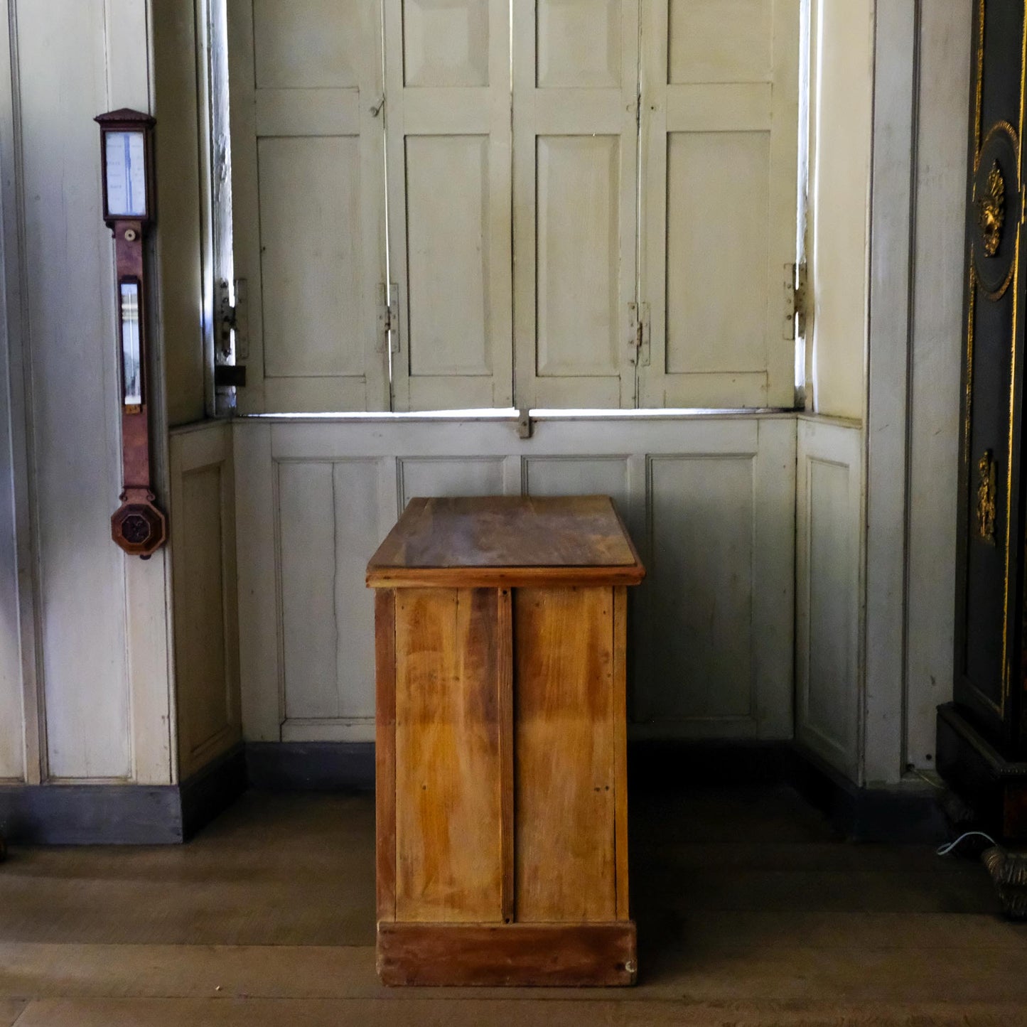 EDWARDIAN PINE CHEST OF DRAWERS
