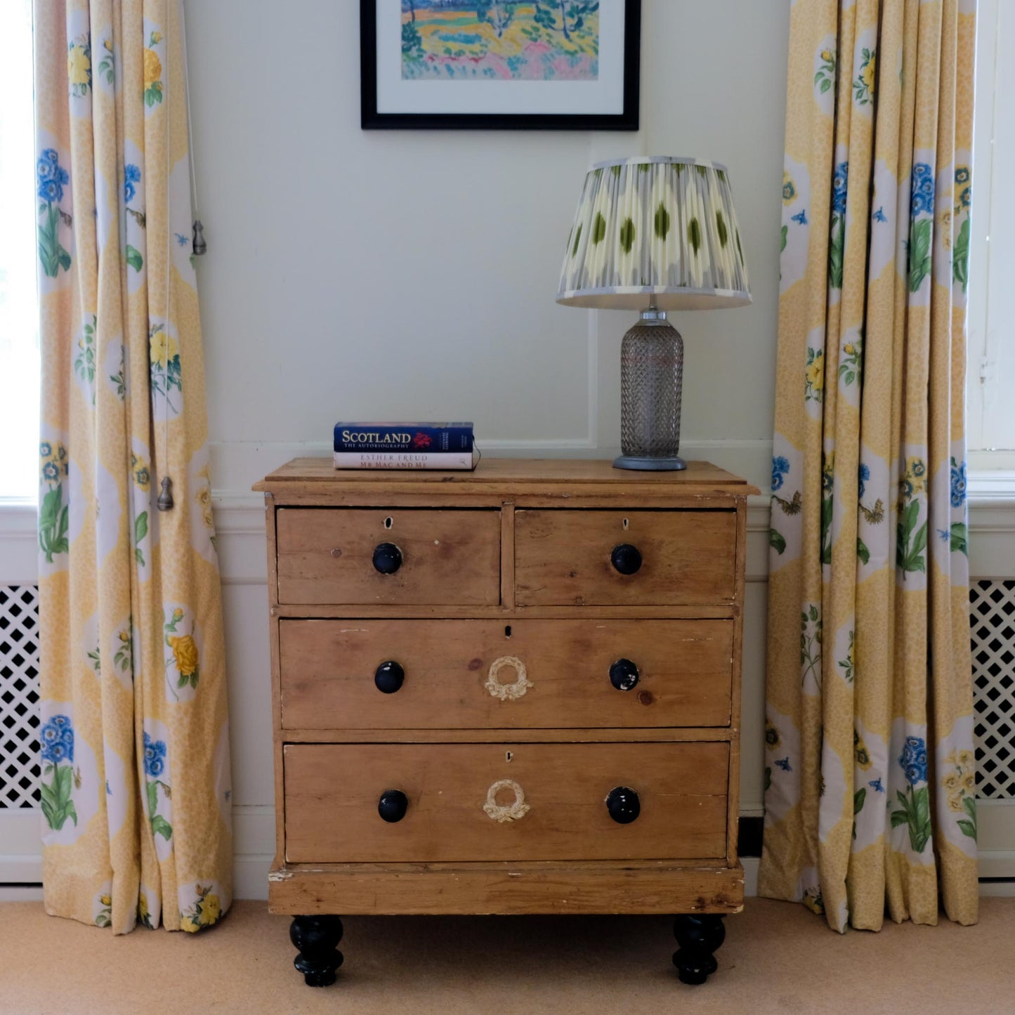 VICTORIAN PINE CHEST OF DRAWERS