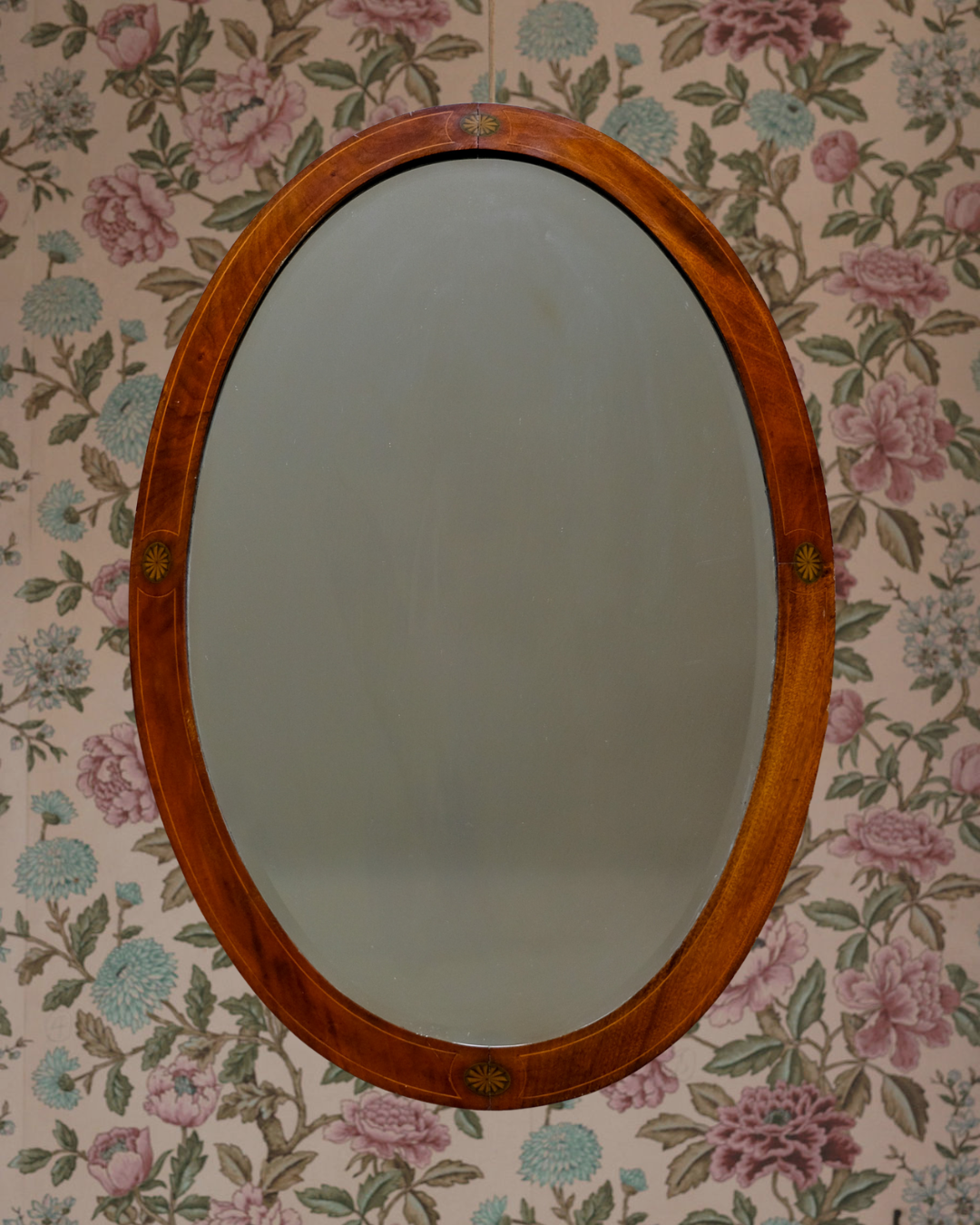 LARGE EDWARDIAN OVAL INLAID MAHOGANY MIRROR