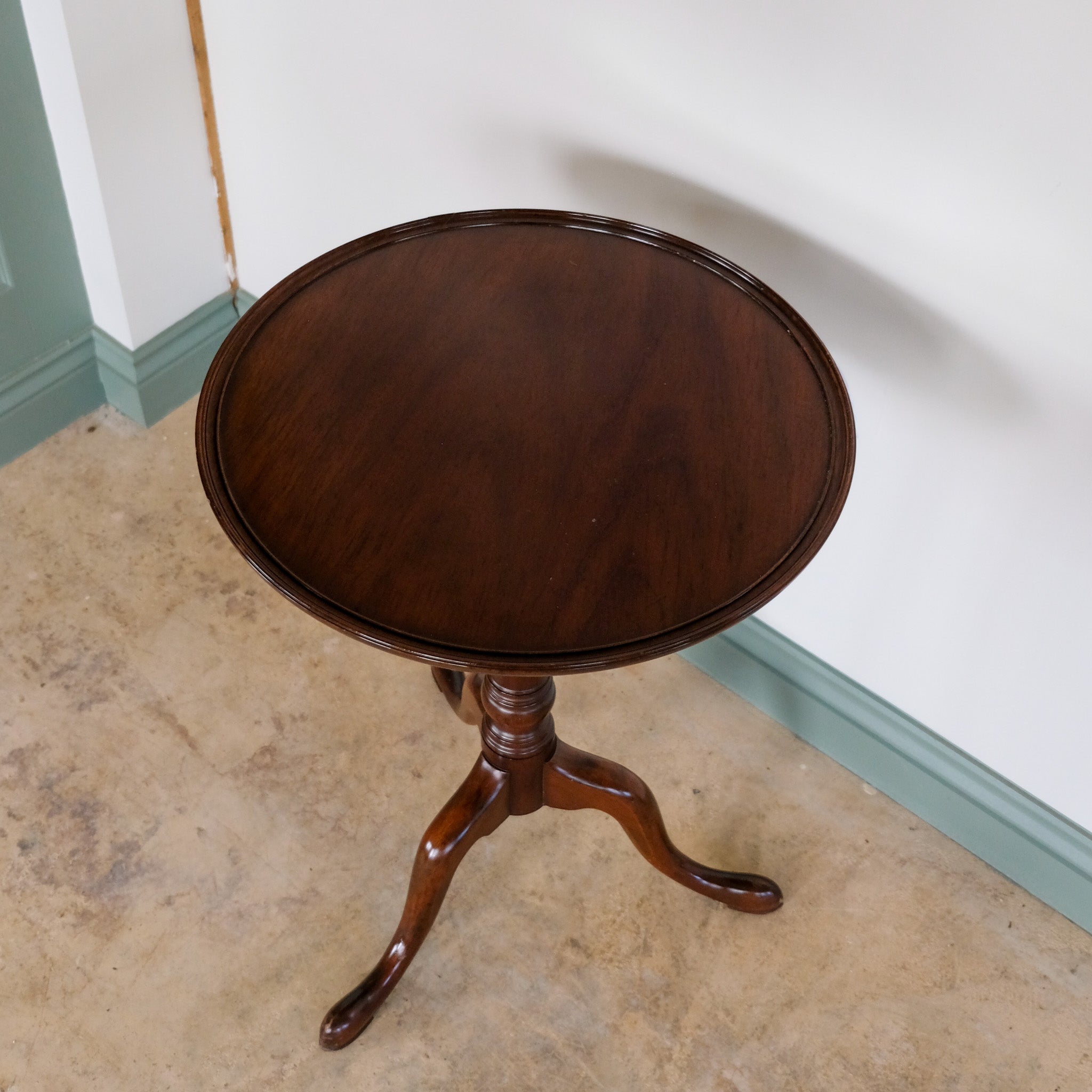 TRIPOD TABLE BY KITTINGER