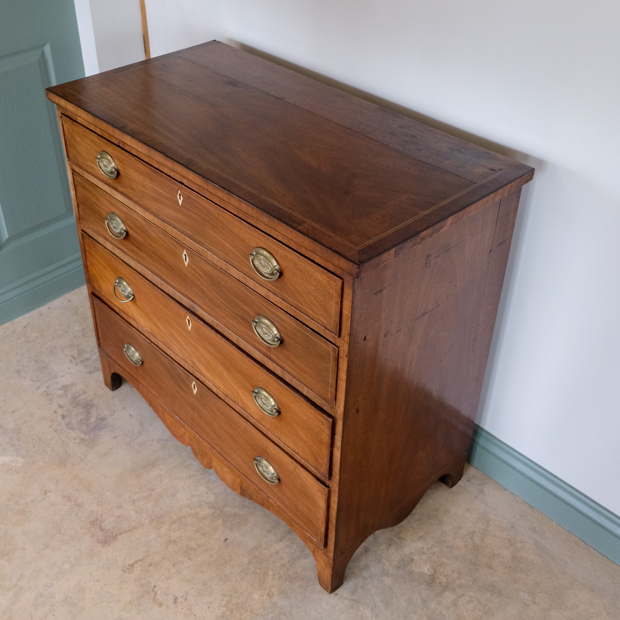 VICTORIAN INLAID CHEST OF DRAWERS