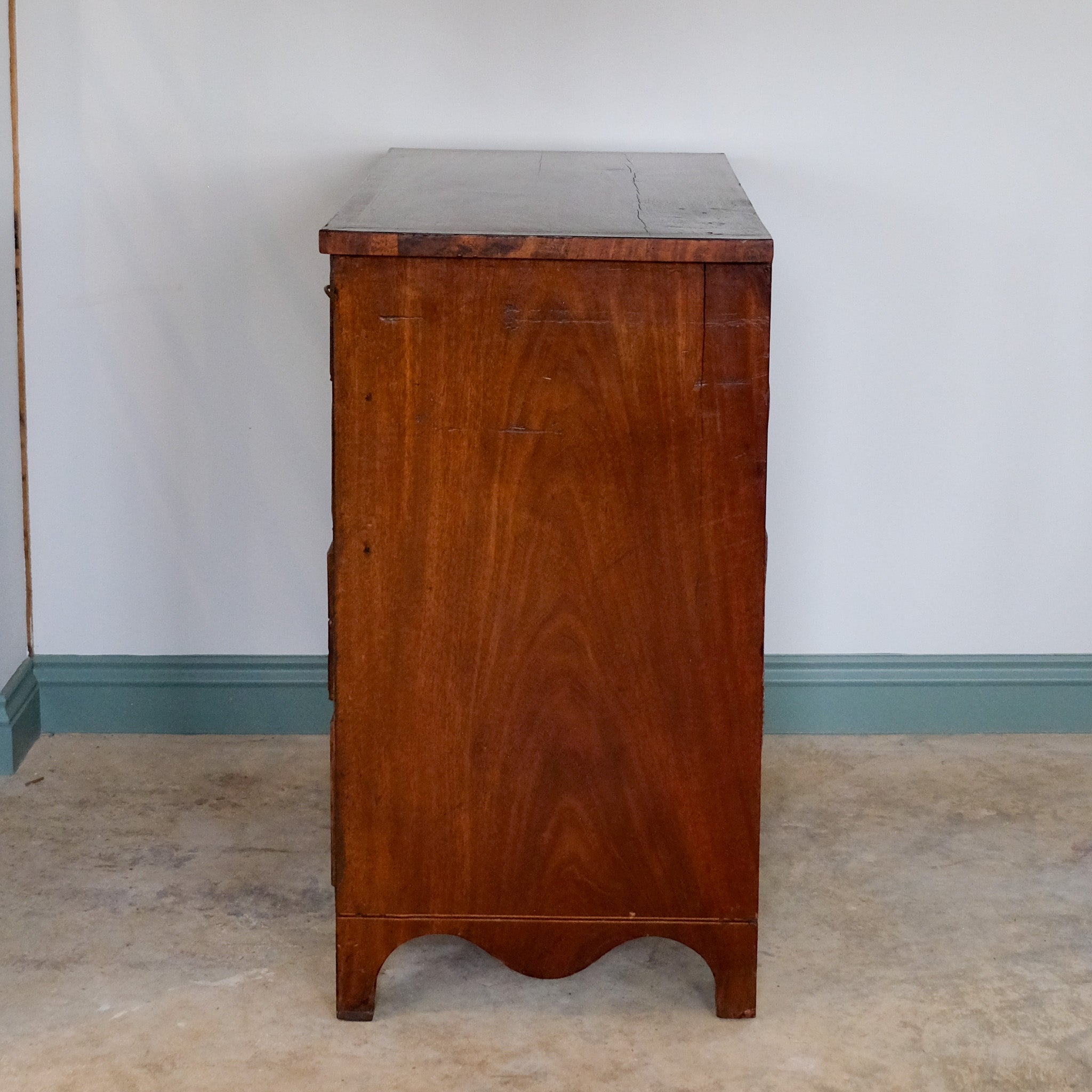 VICTORIAN INLAID CHEST OF DRAWERS