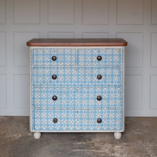 19TH CENTURY GEOMETRIC PAINTED CHEST OF DRAWERS