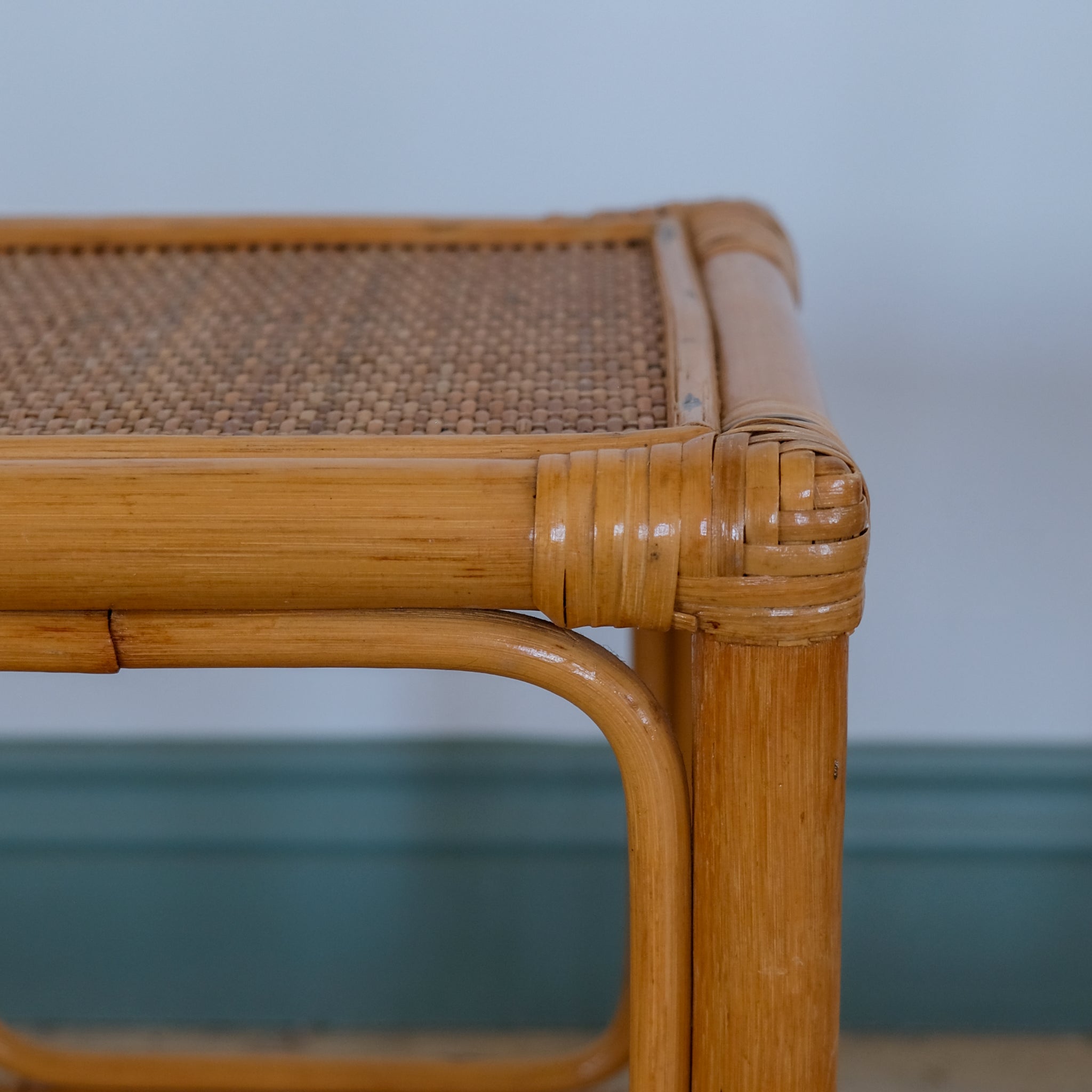 SMALL BAMBOO SIDE TABLE WITH WICKER TOP