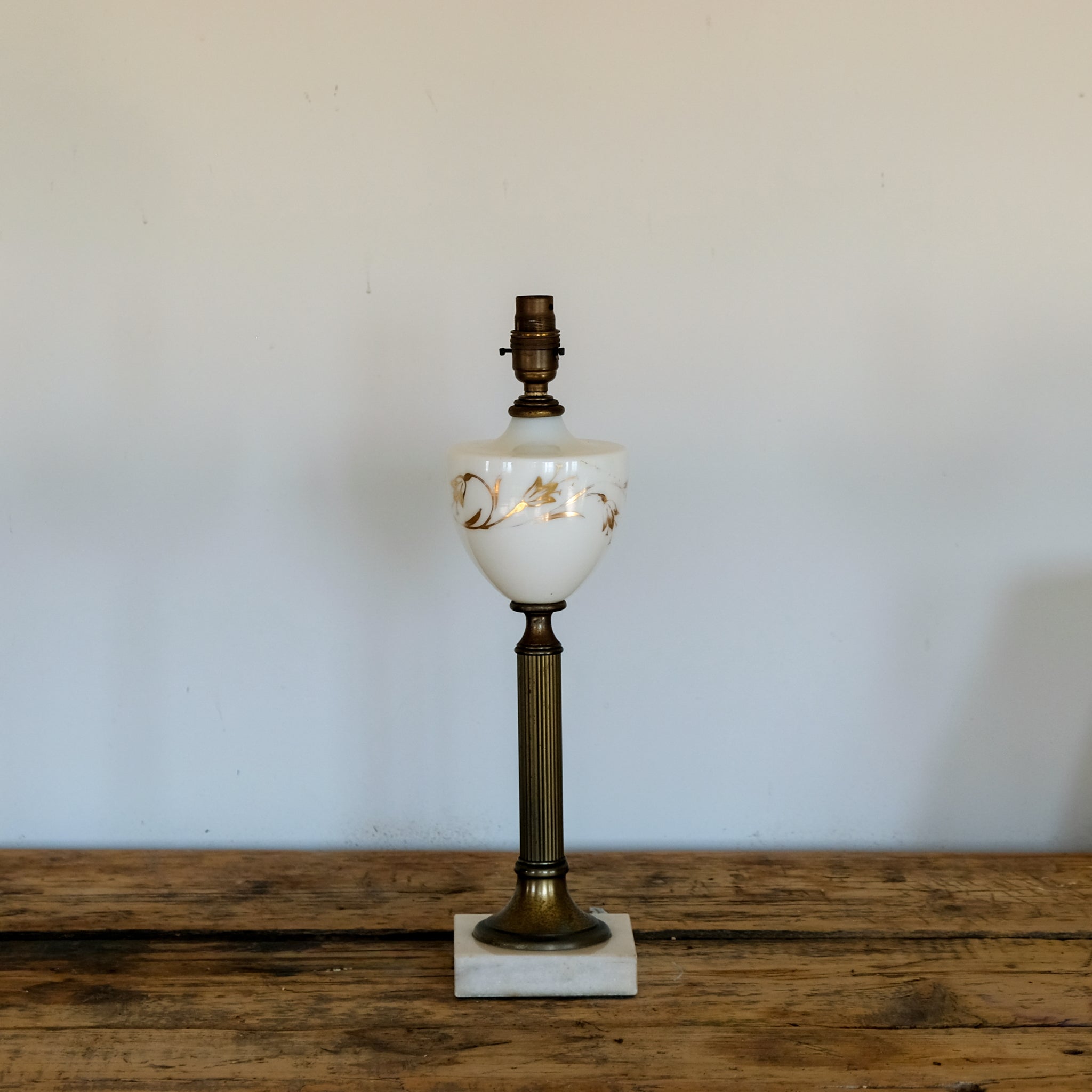 Elegant Brass Table Lamp with Reeded Brass Column