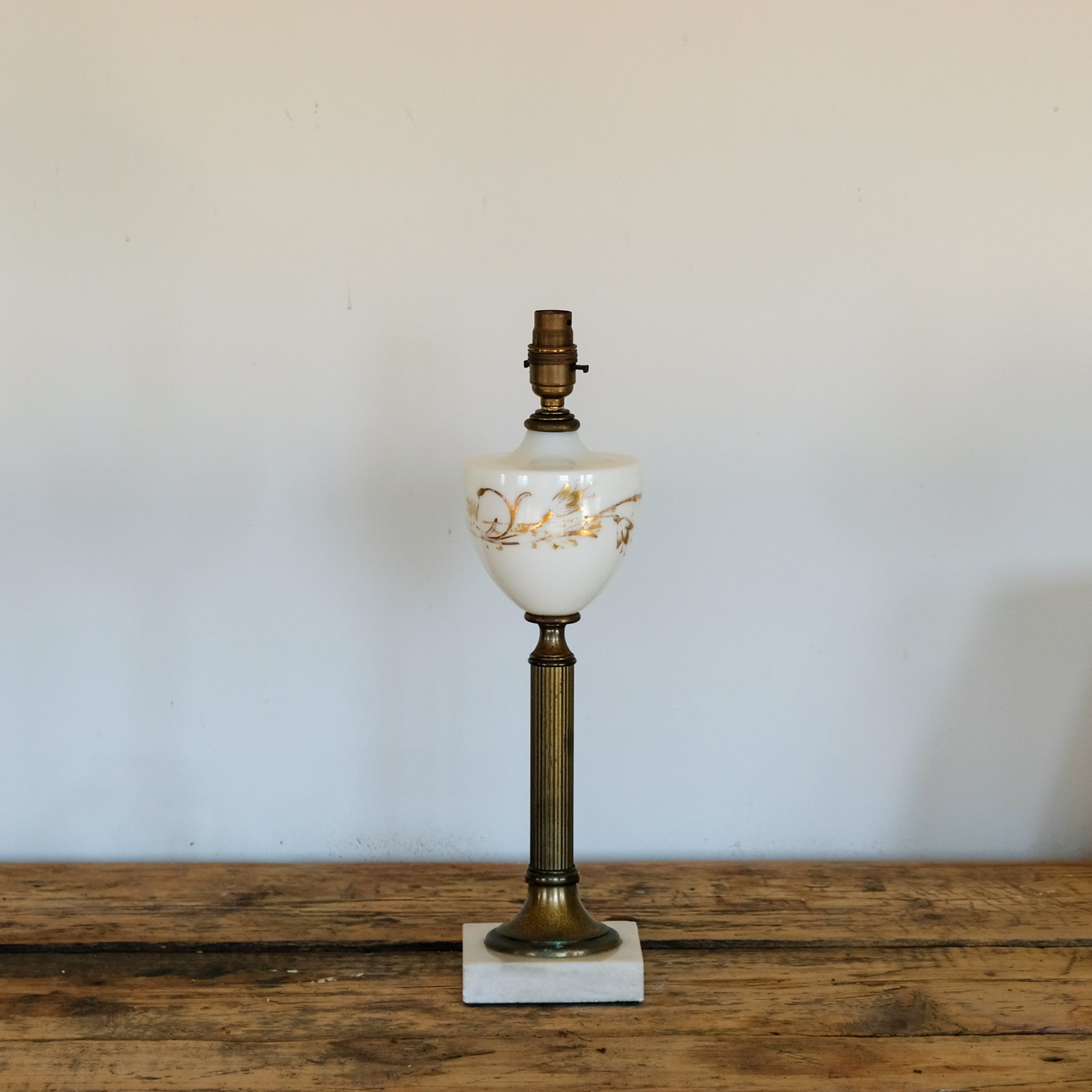 Elegant Brass Table Lamp with Reeded Brass Column