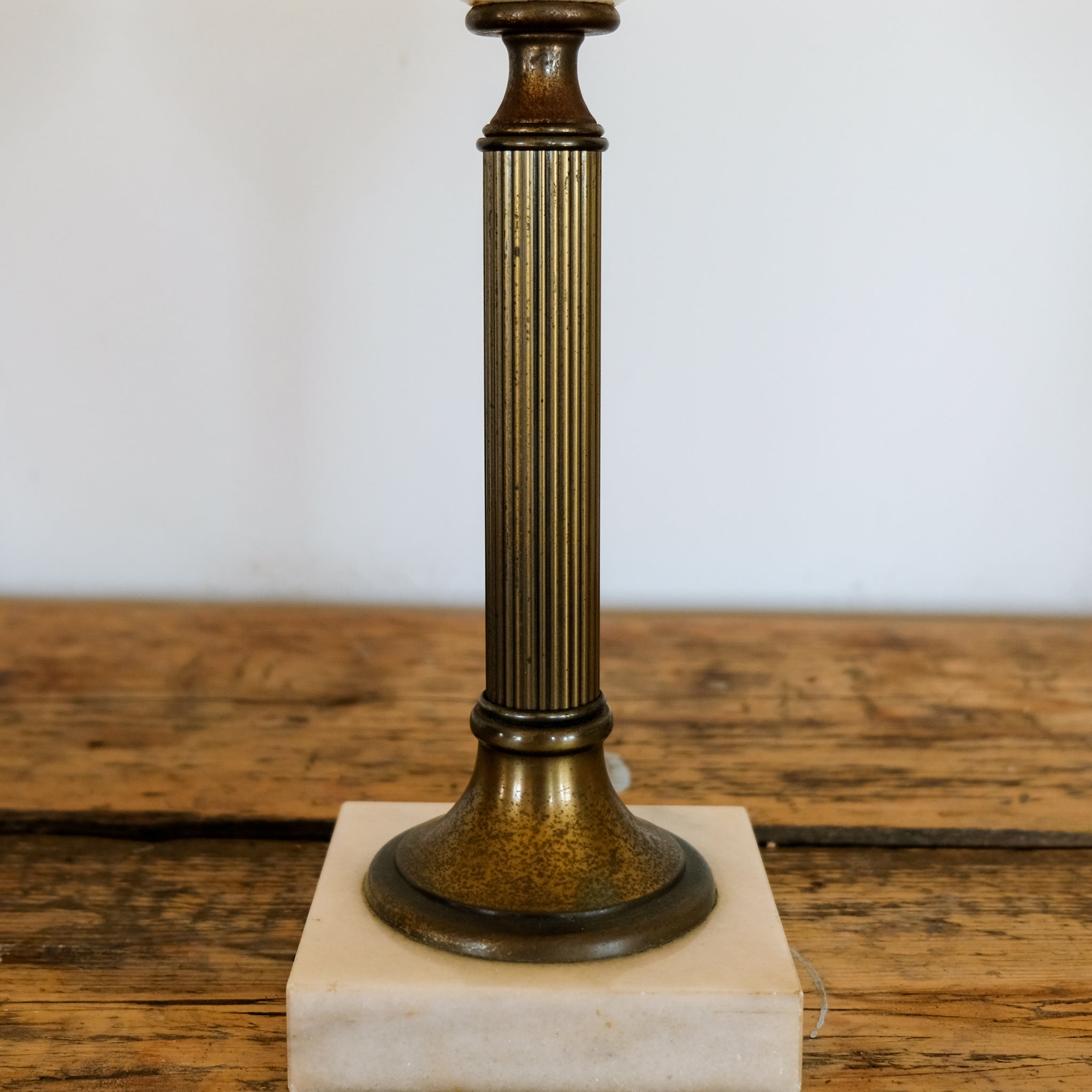 Elegant Brass Table Lamp with Reeded Brass Column
