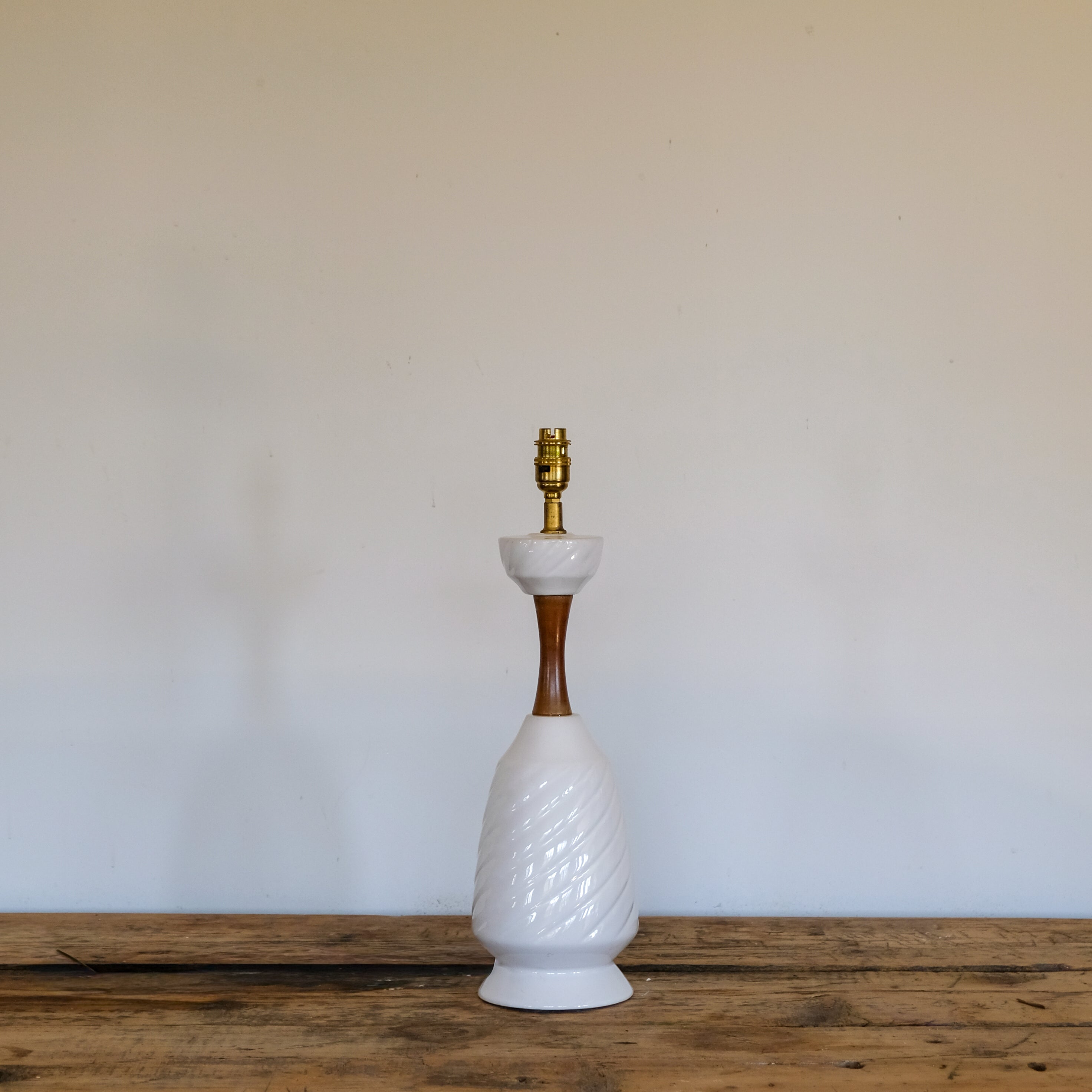 Mid Century White Ceramic Table Lamp