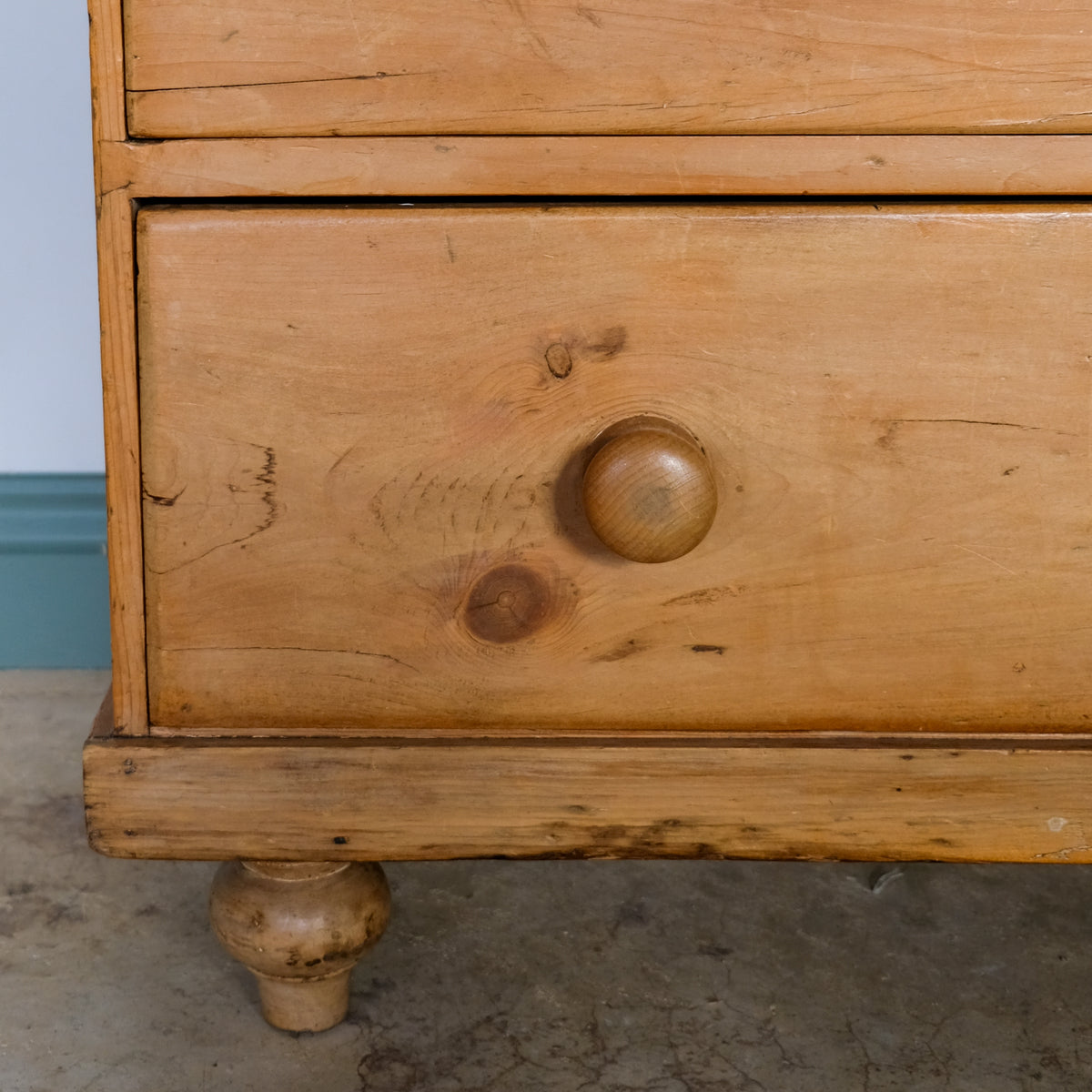 Victorian Pine Chest of Drawers