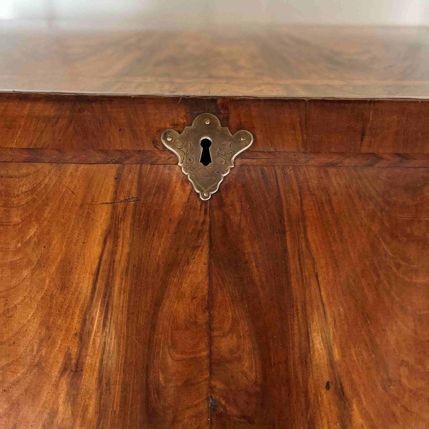 Close up of key lock Antique George I Walnut Bureau with Drawers - by Summerfield & Scott