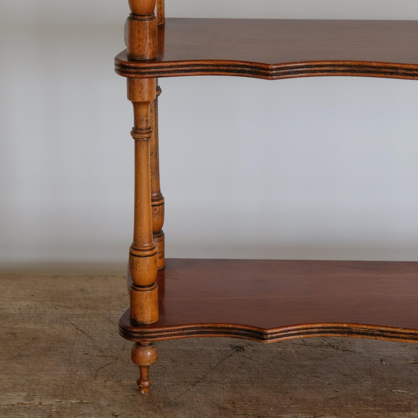 EDWARDIAN HANGING WALL SHELVES