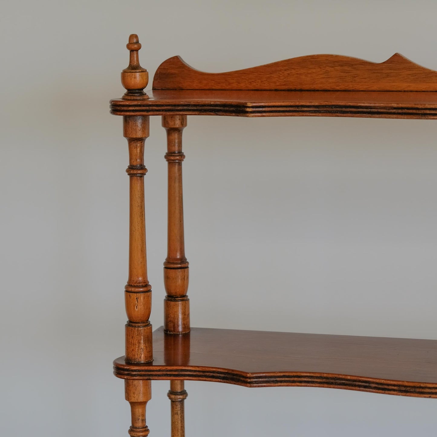 EDWARDIAN HANGING WALL SHELVES