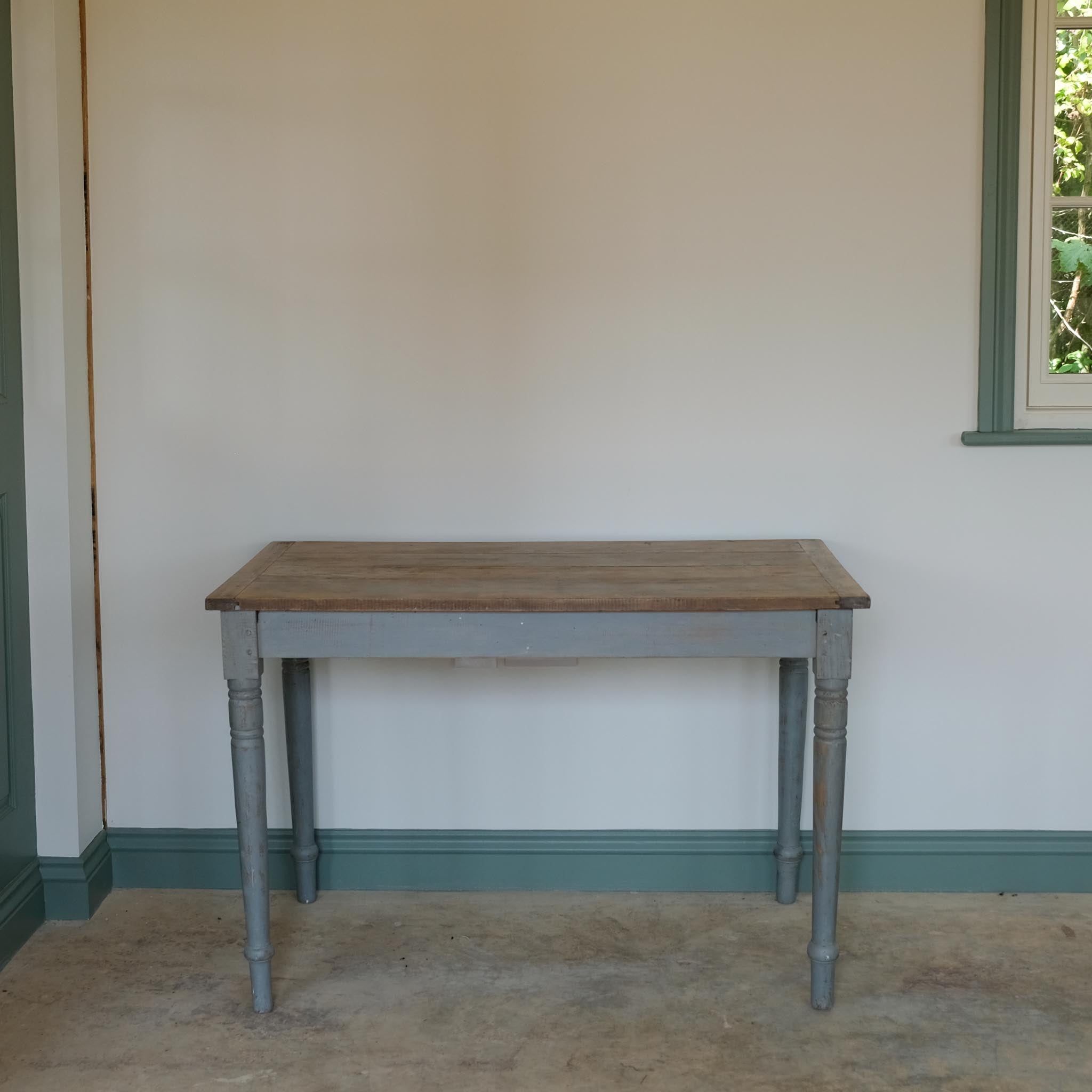 EDWARDIAN PAINTED DESK / DRESSING TABLE / KITCHEN PREP TABLE