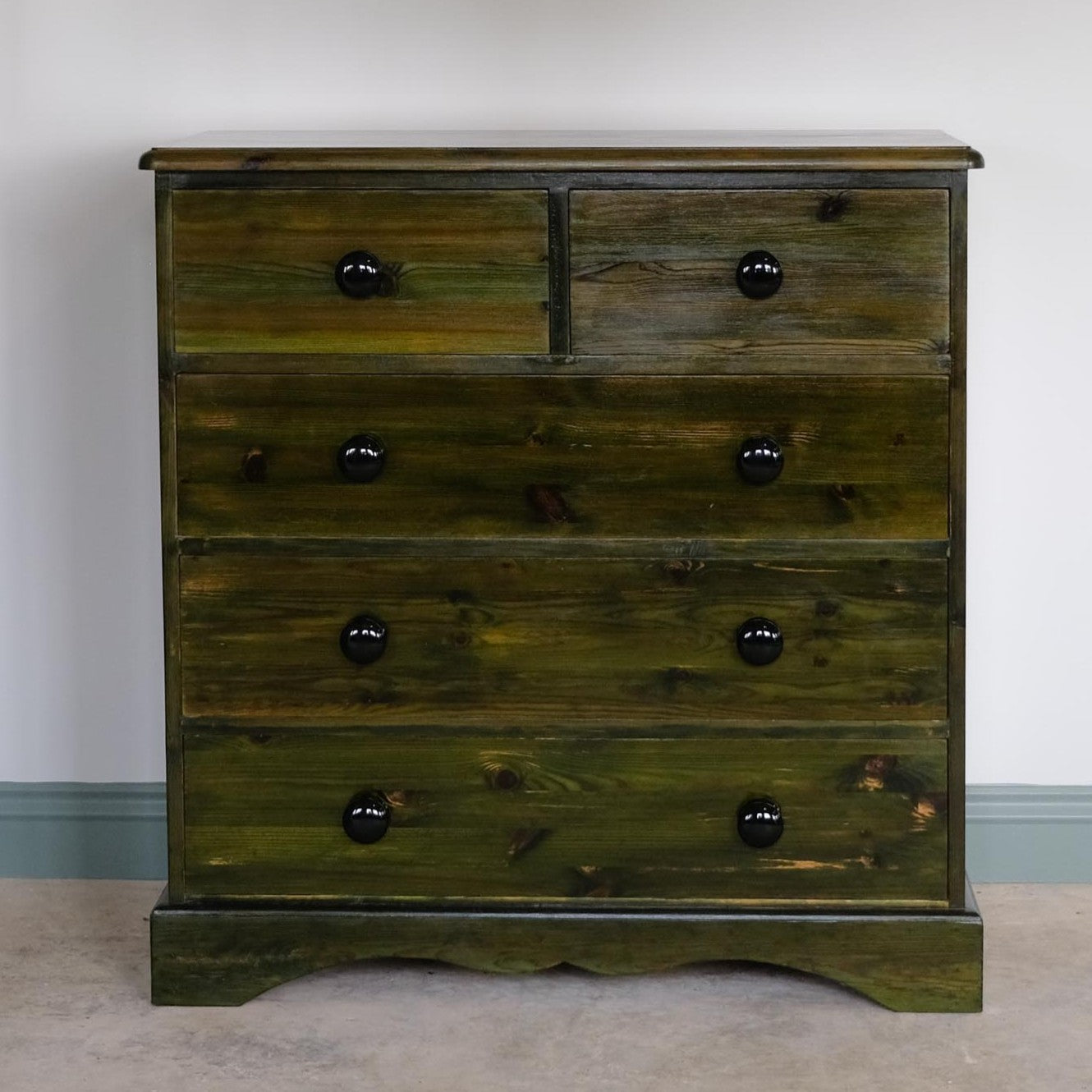 GREEN PINE CHEST OF DRAWERS