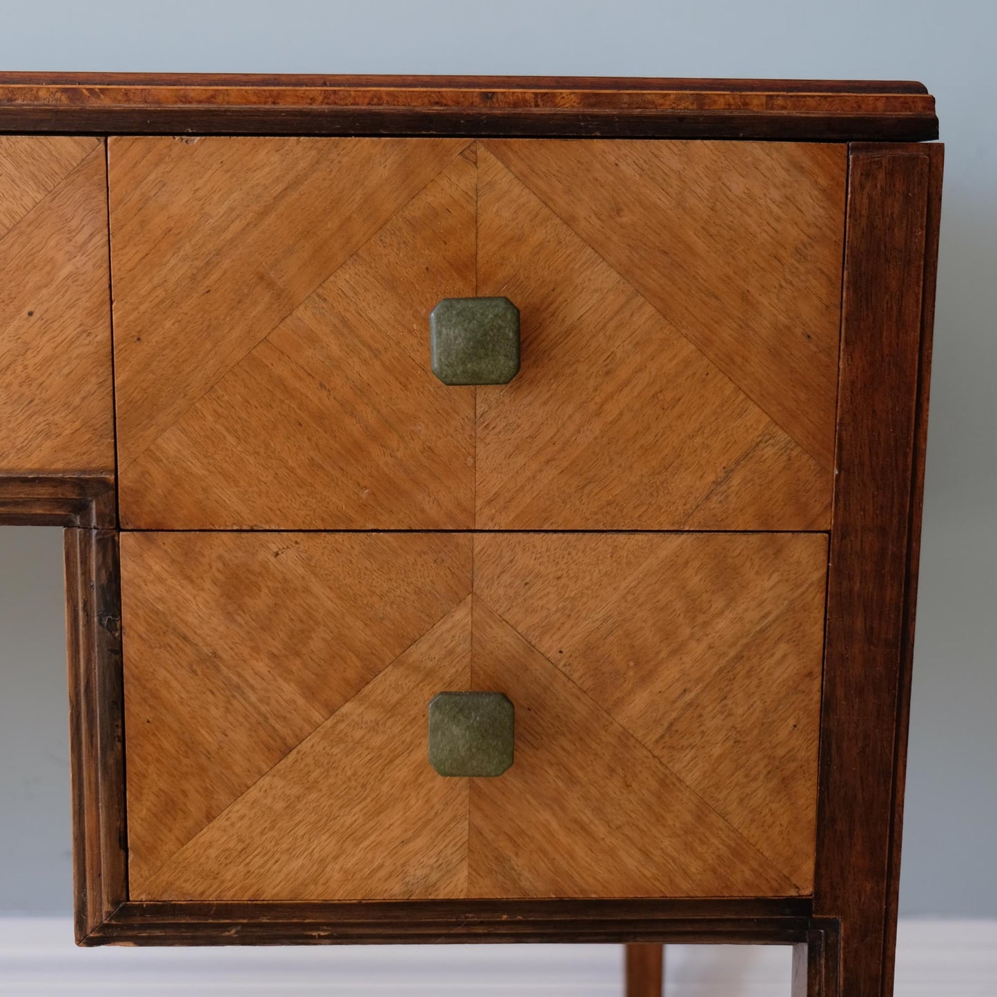 AN ART DECO MAPLE DRESSING TABLE