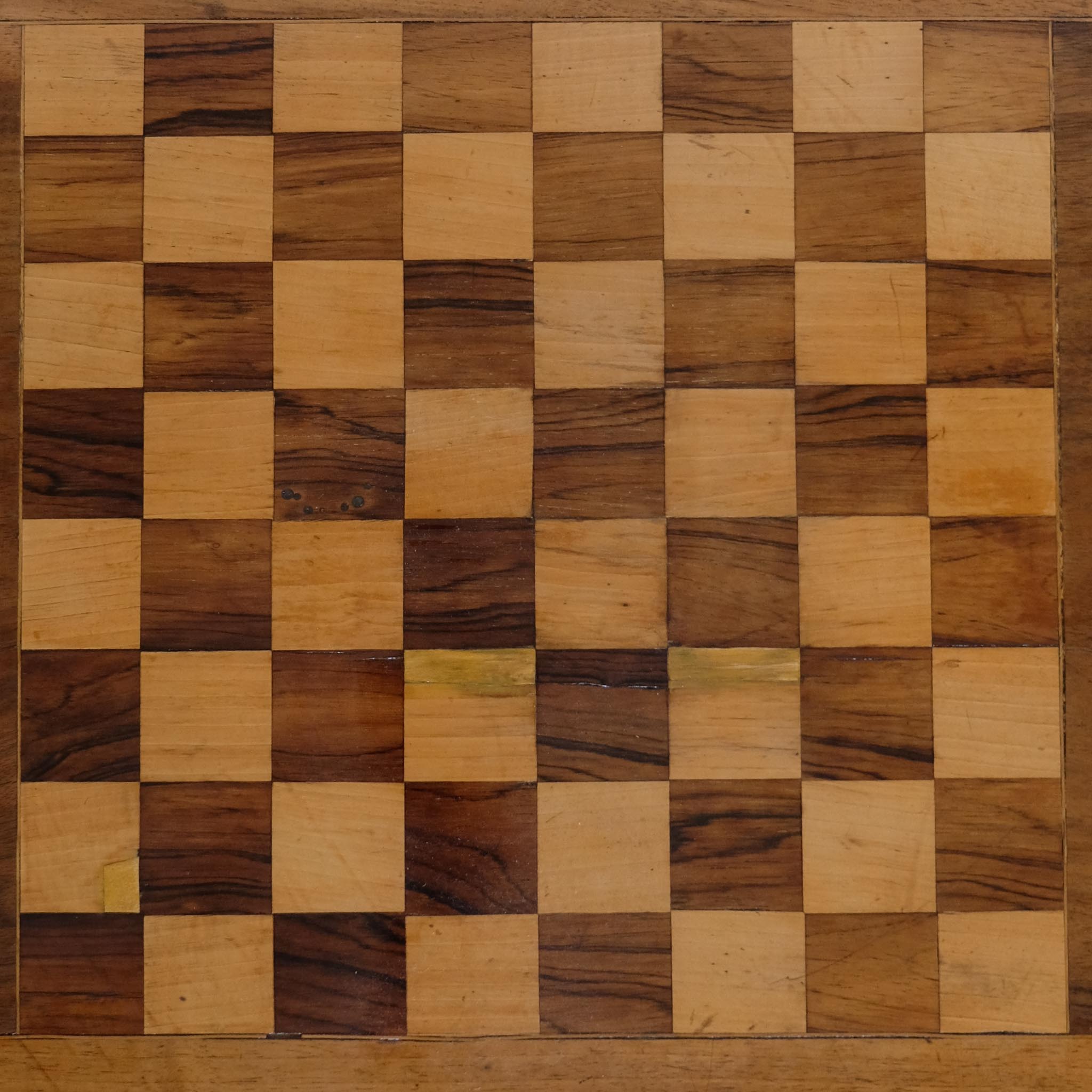 VICTORIAN WALNUT & SATINWOOD GAMES TABLE