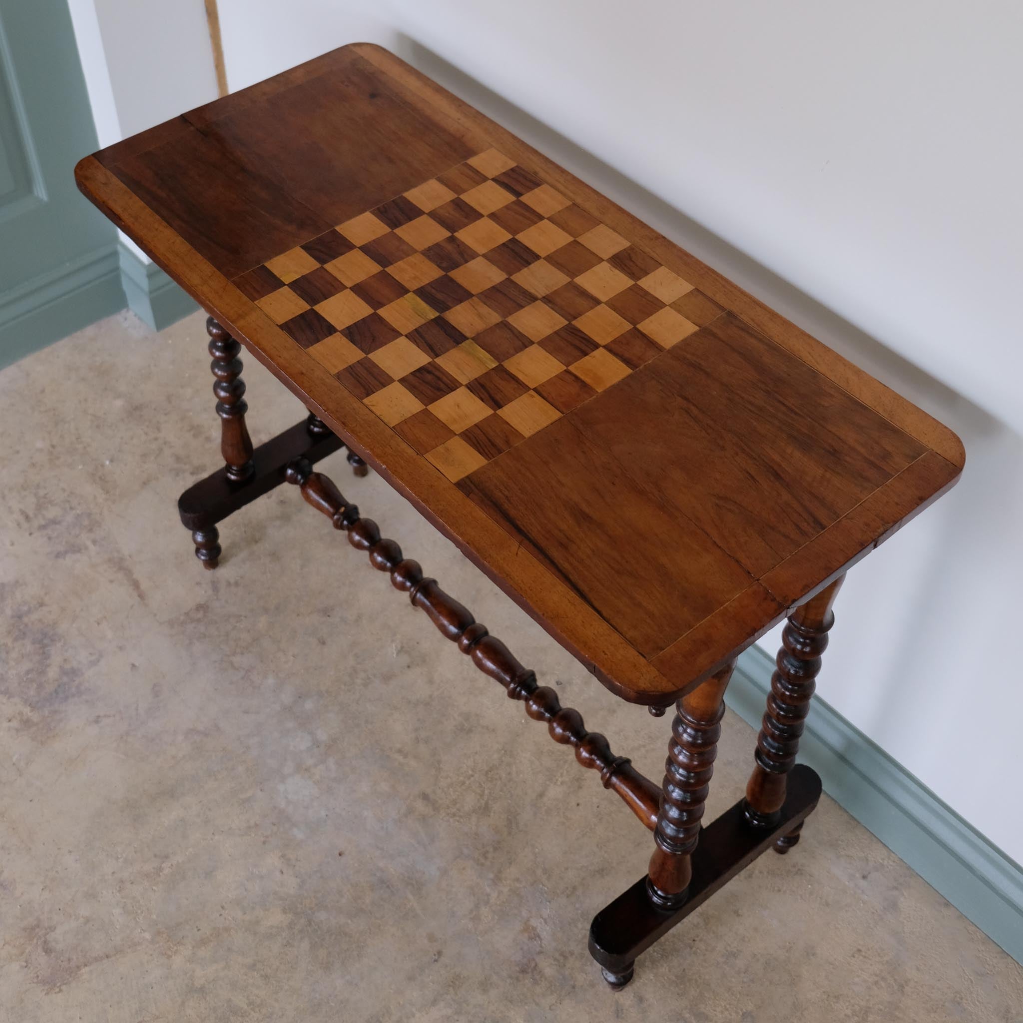 VICTORIAN WALNUT & SATINWOOD GAMES TABLE