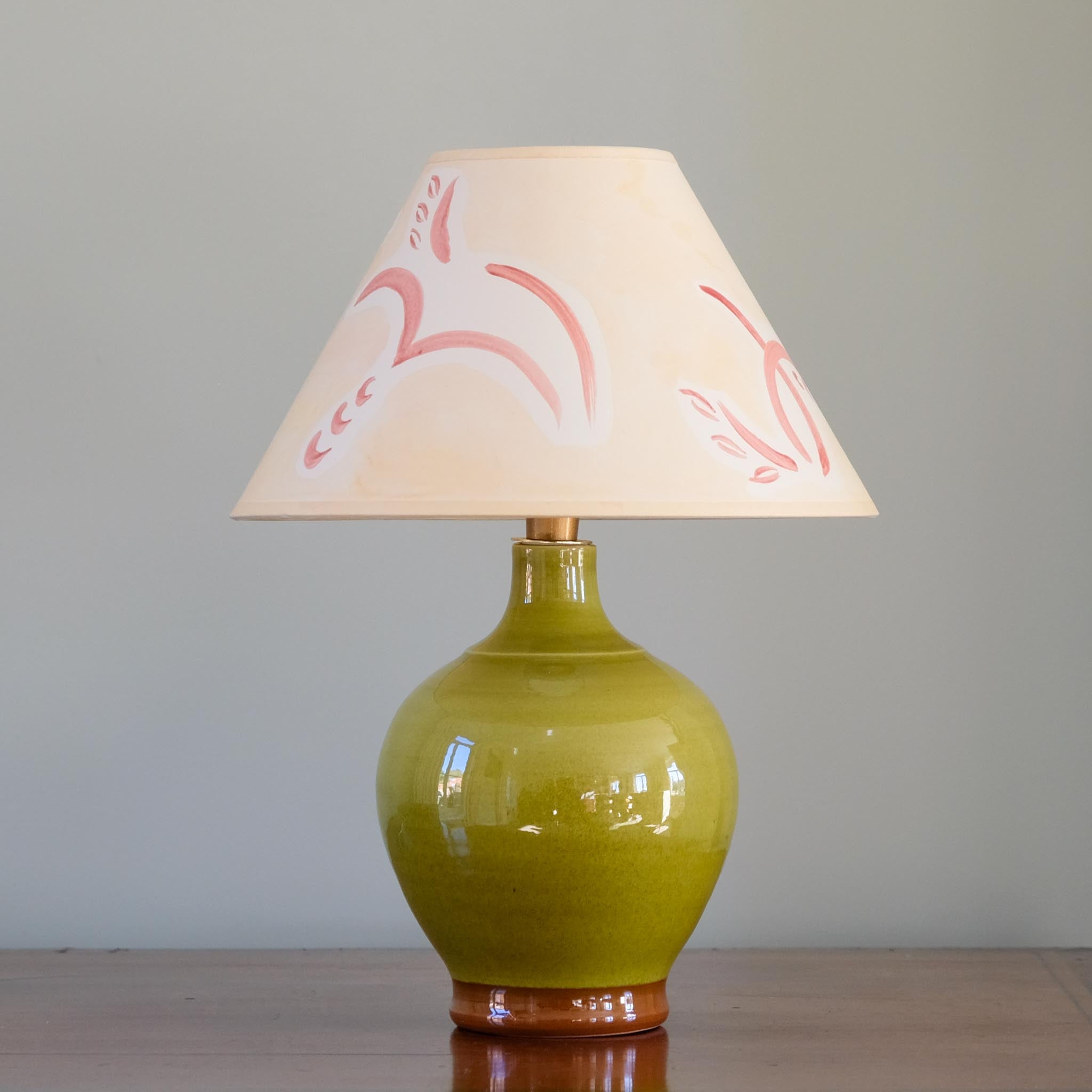 OLIVE TABLE LAMP