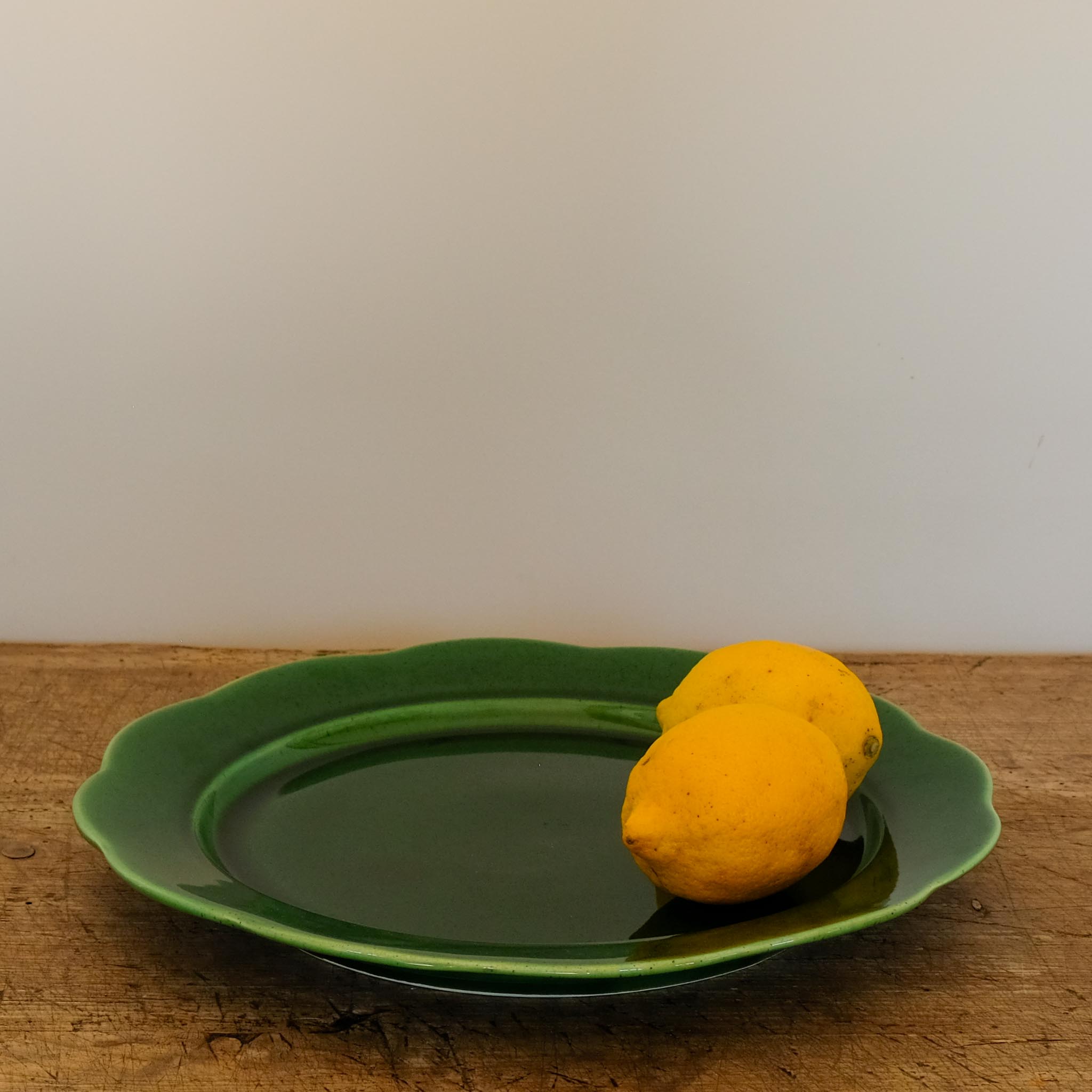 GREEN PLATE