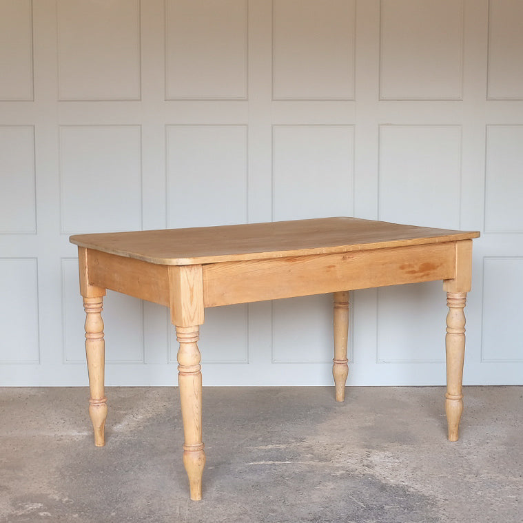 Victorian pine farmhouse kitchen table